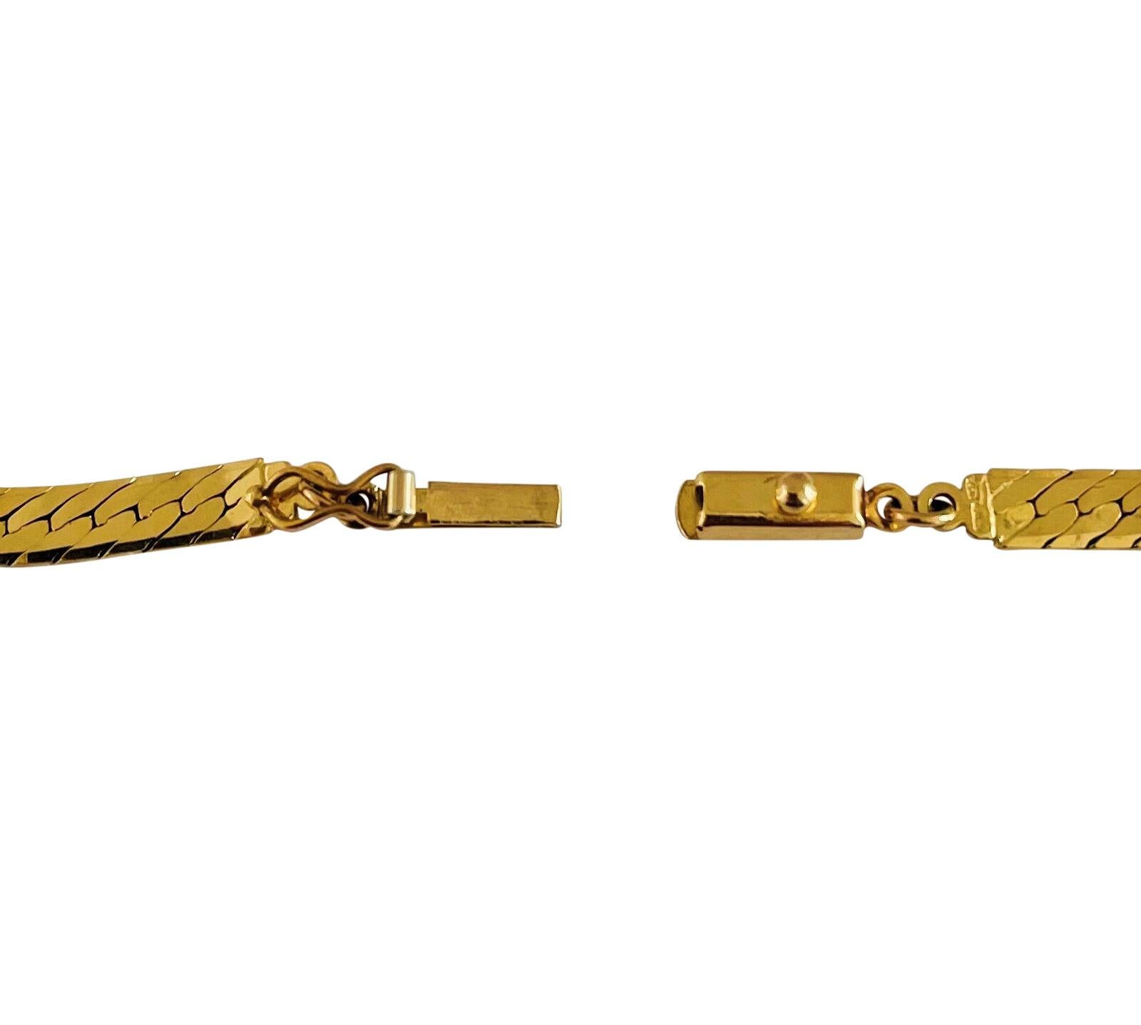 14 Karat Yellow Gold Solid Ladies Herringbone Link Chain Necklace, Italy 2