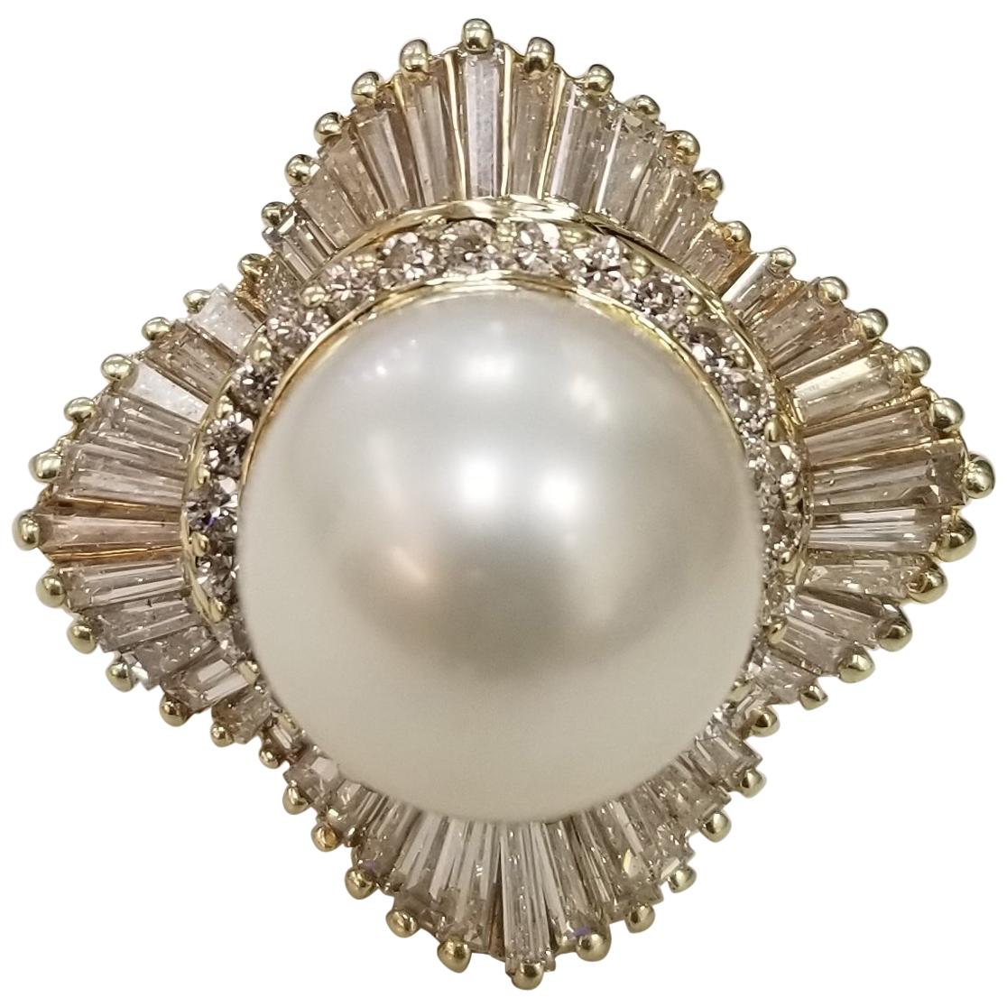 14 Karat Yellow Gold South Sea Pearl with Diamonds Baguette Ballerina For Sale