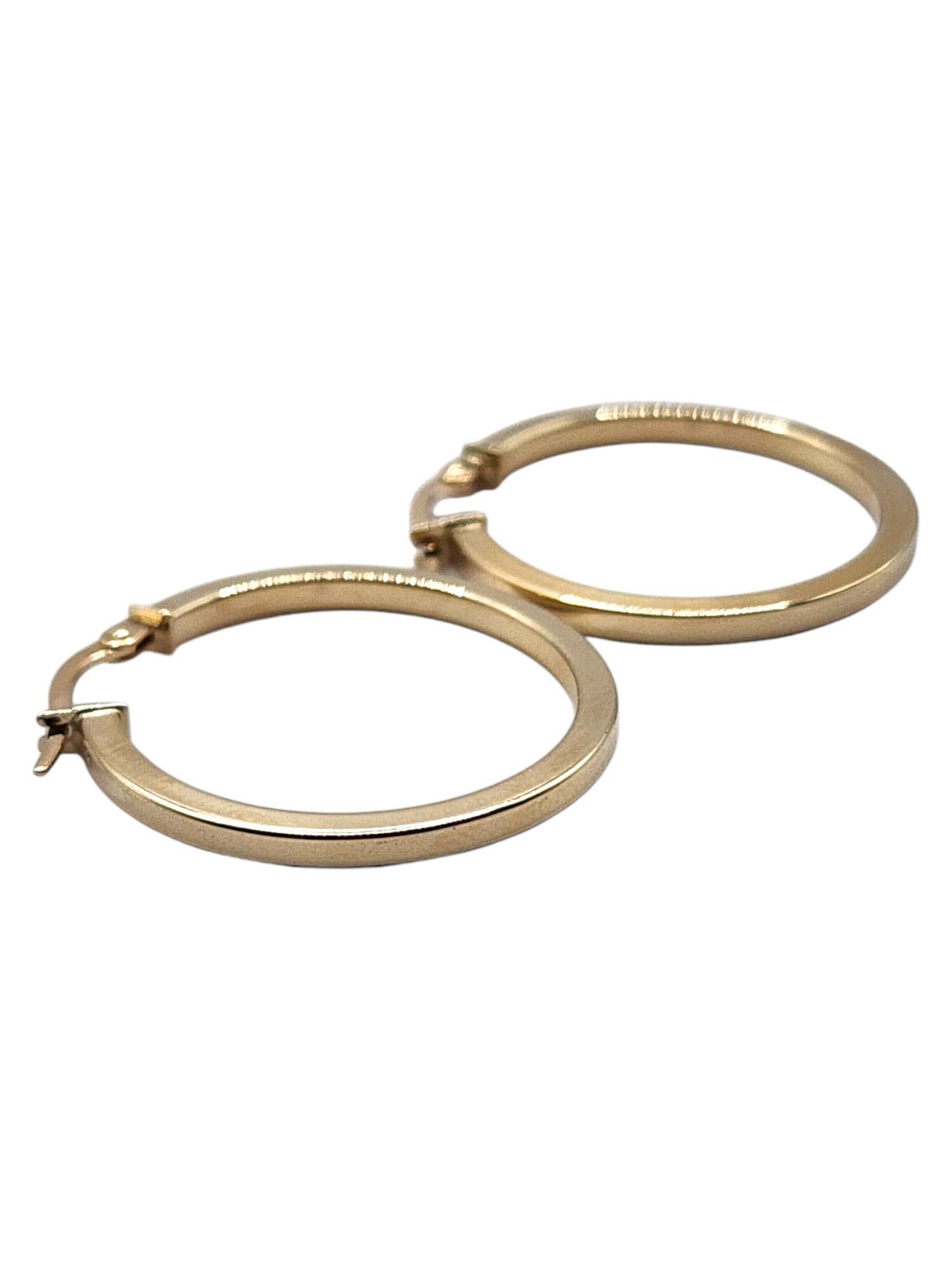 De las mujeres Pendientes de oro amarillo de 14 quilates en forma de aro circular de tubo cuadrado #20460 en venta
