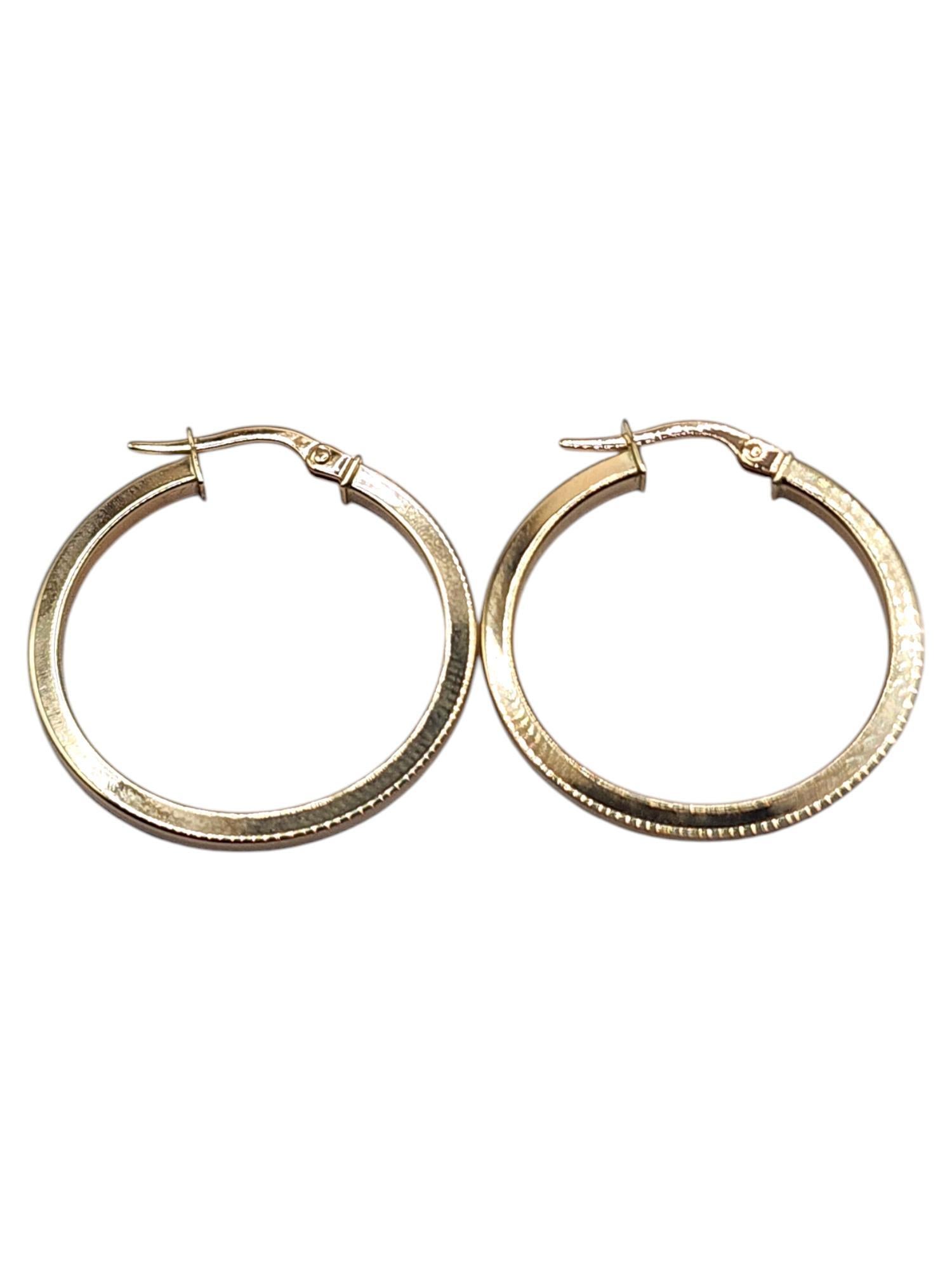 Pendientes de oro amarillo de 14 quilates en forma de aro circular de tubo cuadrado #20460 en venta