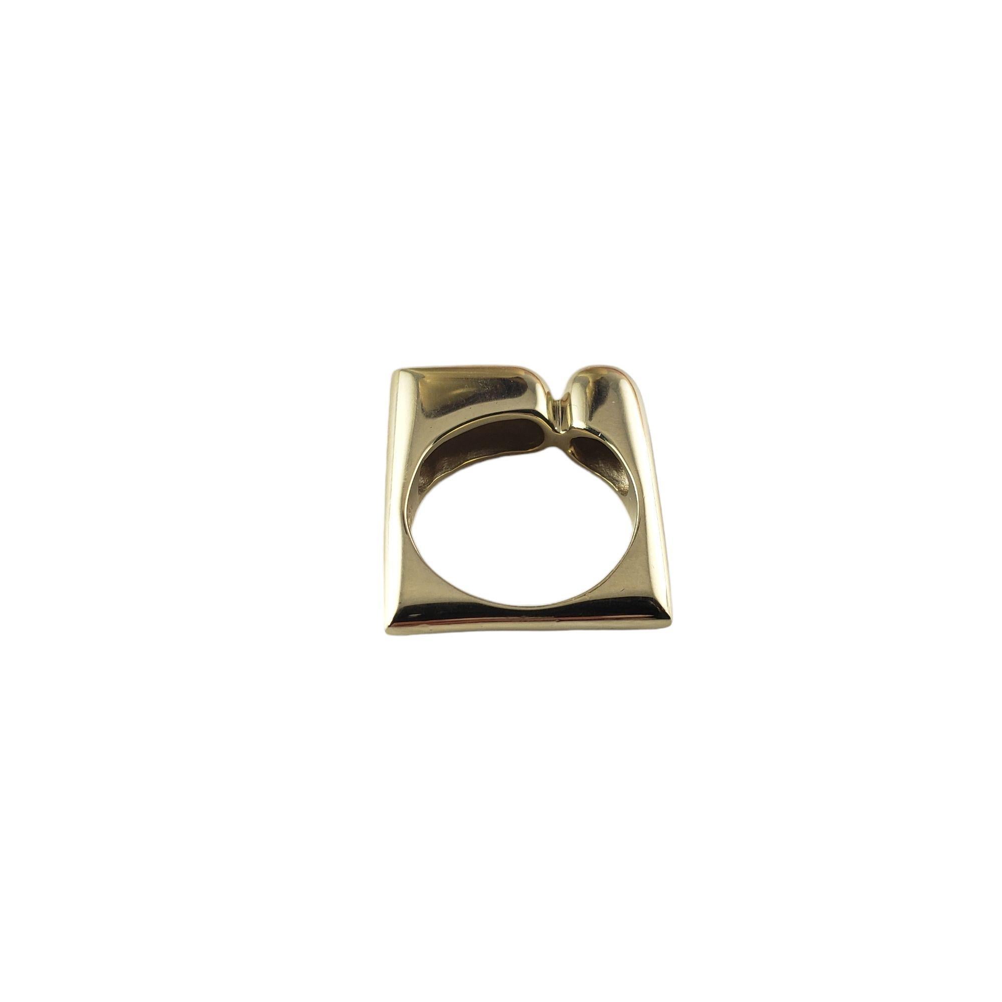 14 Karat Yellow Gold Square Ring For Sale 3