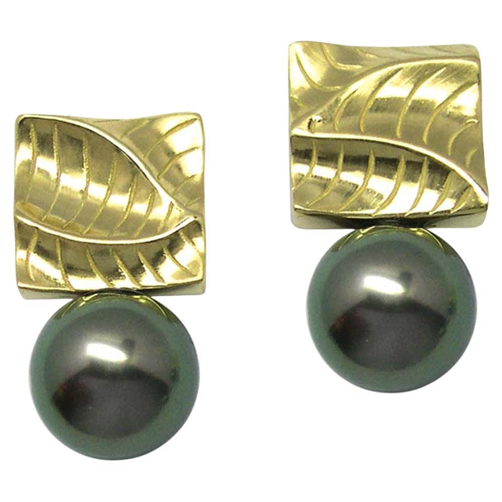 14 Karat Yellow Gold Square Studs with Tahitian Pearl Earrings by K.Mita For Sale