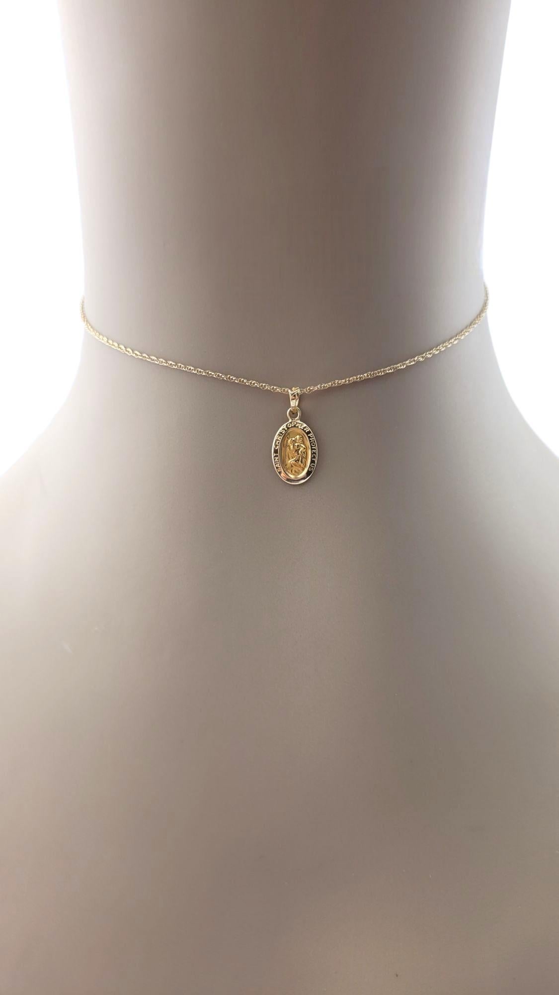 Ciondolo di San Cristoforo in oro giallo 14 carati con catenina #21515 in vendita 3