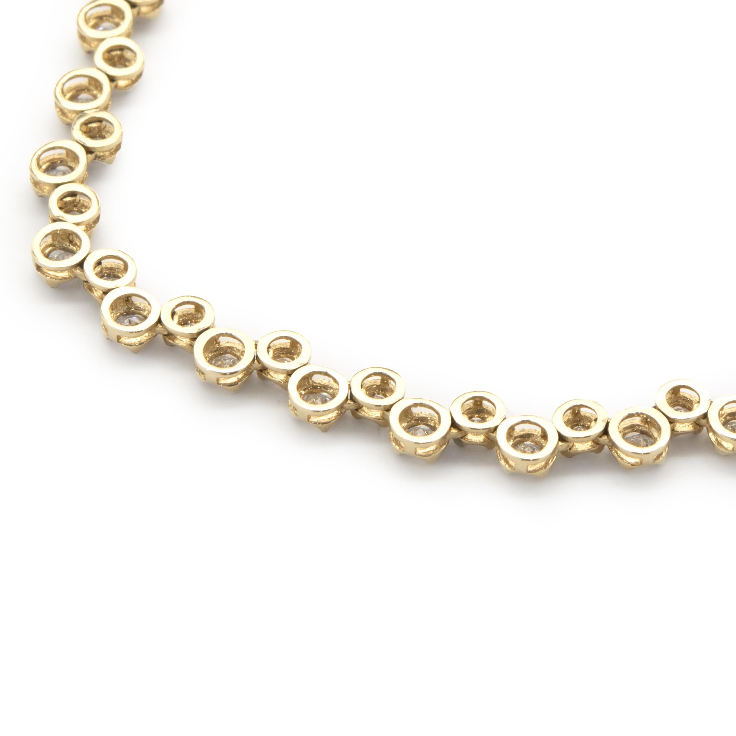 14 Karat Yellow Gold Staggered Bezel Set Diamond Inline Necklace In Excellent Condition For Sale In Scottsdale, AZ