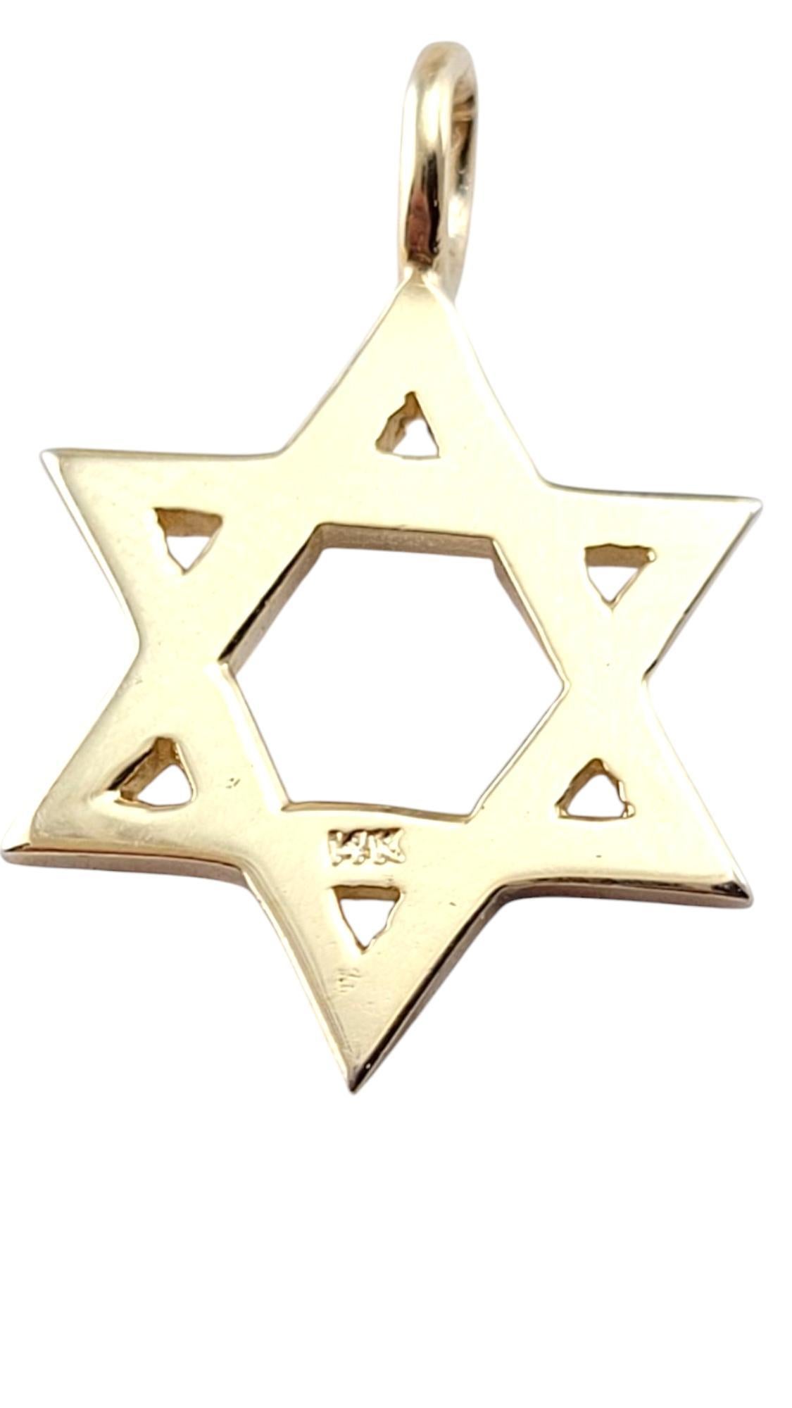 Pendentif étoile de David en or jaune 14 carats #21259 Bon état - En vente à Washington Depot, CT