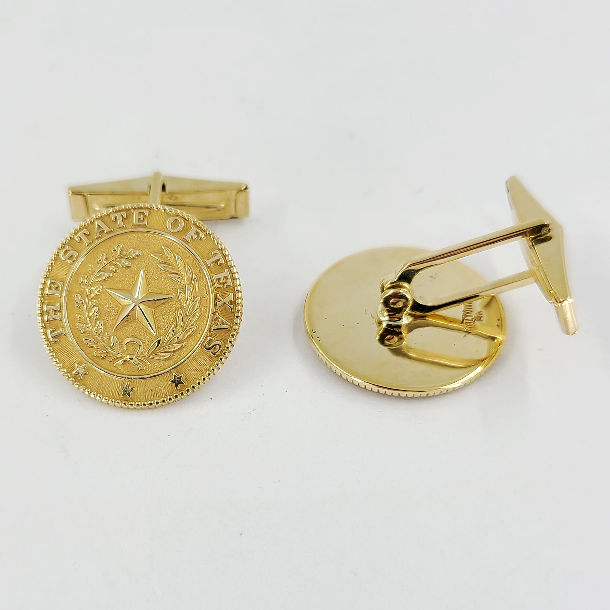 14 Karat Yellow Gold Star of Texas Cufflinks With Contrasting Textures. Hinged Top With Torpedo Back. Back Stamped 