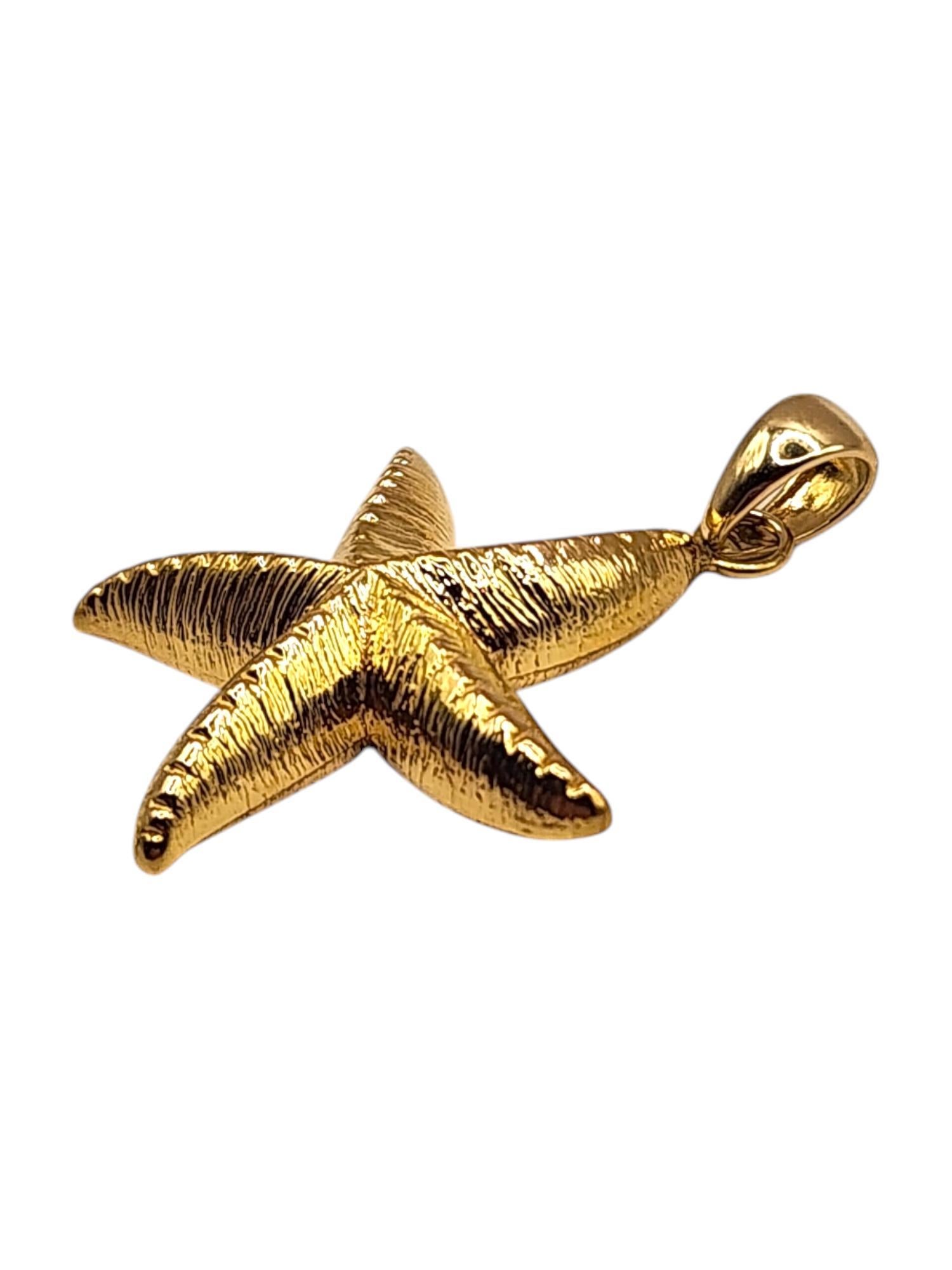 14 Karat Yellow Gold Starfish Sea Star Pendant #19997 In Good Condition In Washington Depot, CT