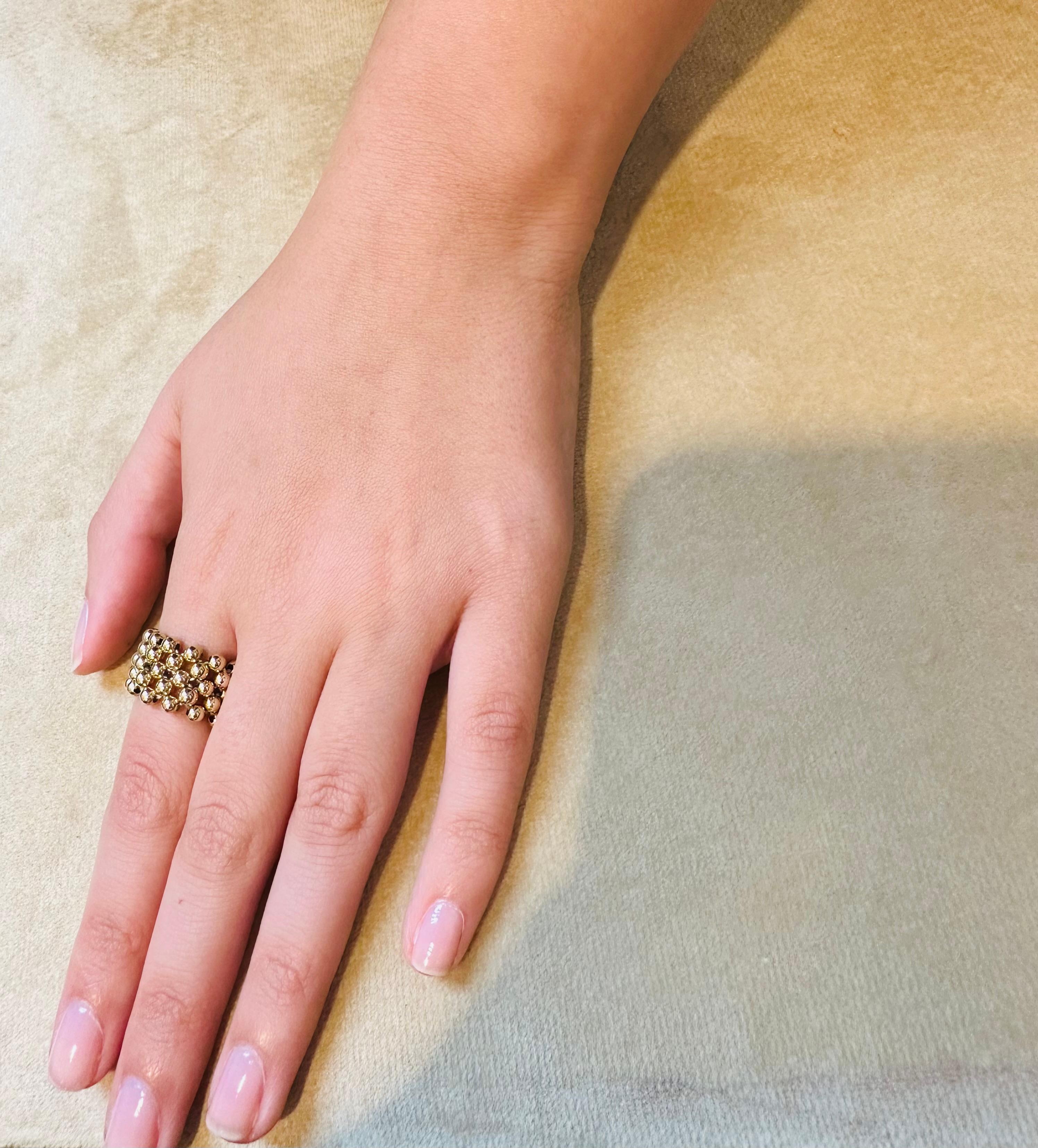 Stretchbarer Ring aus 14 Karat Gelbgold, Größe 6-7 6