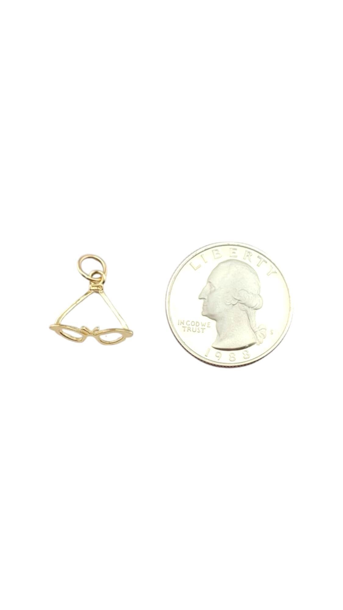 14 Karat Yellow Gold Sunglasses Charm #21137 For Sale 2
