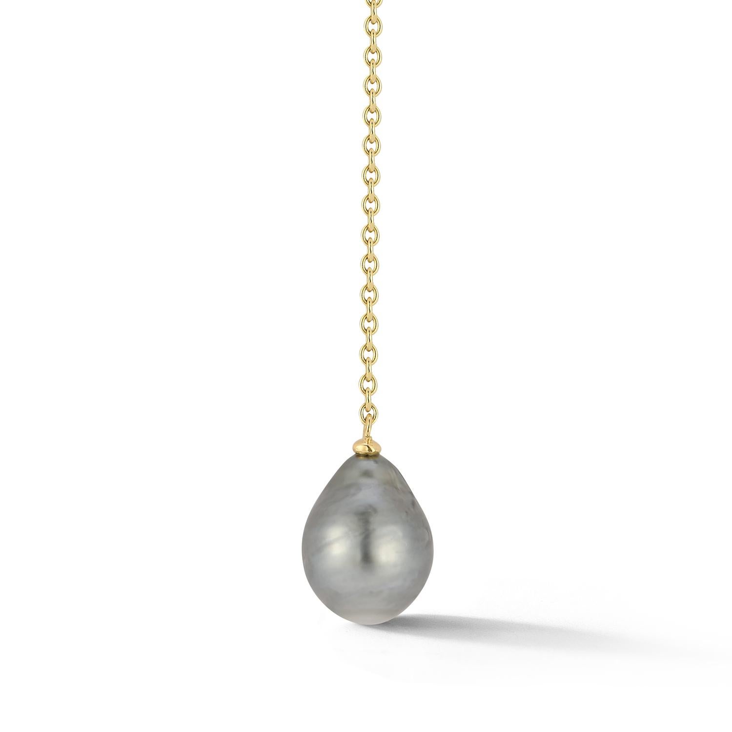 14 karat Yellow Gold Tahitian Pearl & 0.19 Carat Diamond Y Necklace  In New Condition For Sale In New York, NY