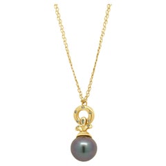 14 Karat Yellow Gold Tahitian Pearl and Diamond Necklace
