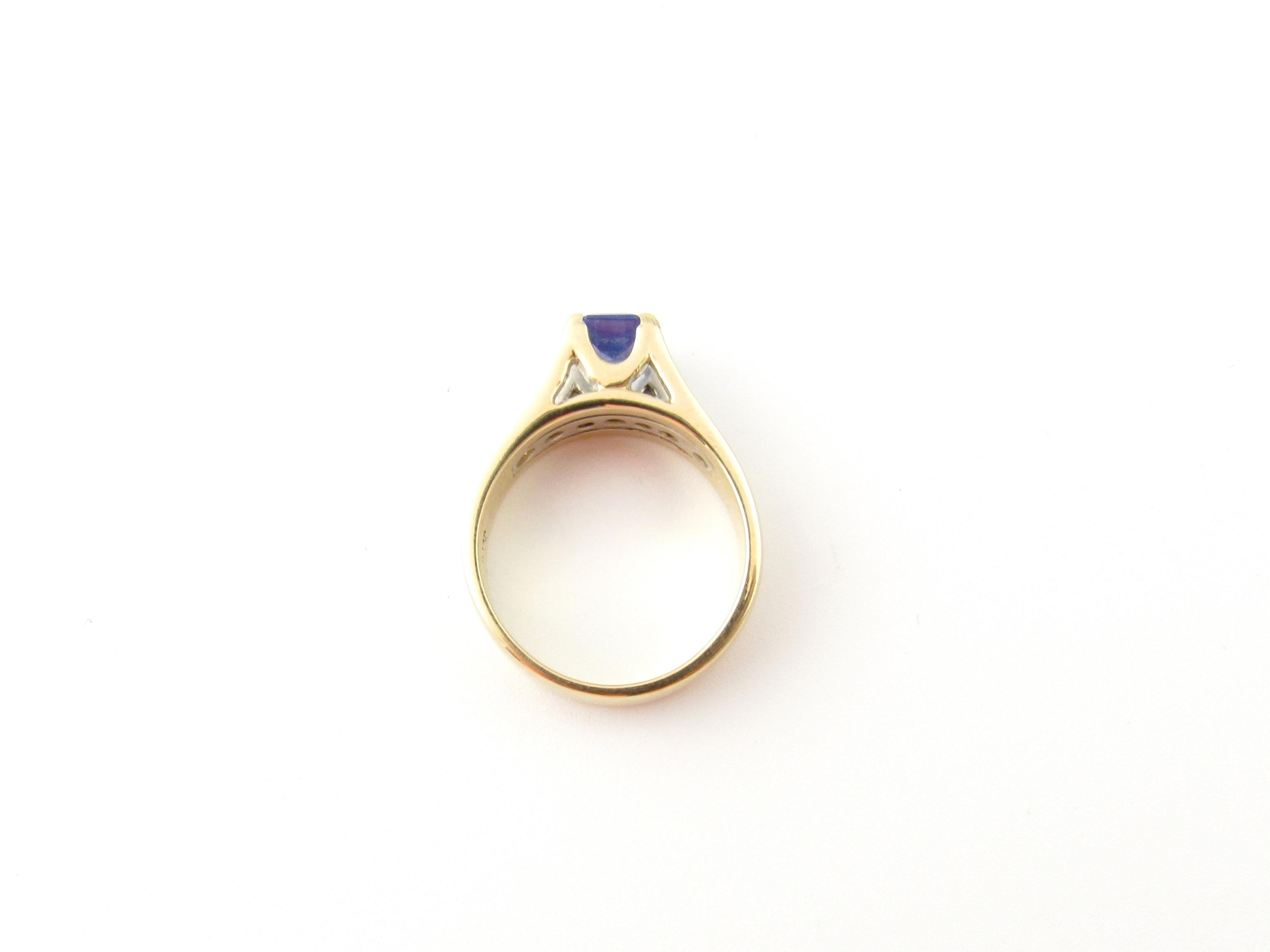 14 Karat Yellow Gold Tanzanite and Diamond Ring In Good Condition For Sale In Washington Depot, CT