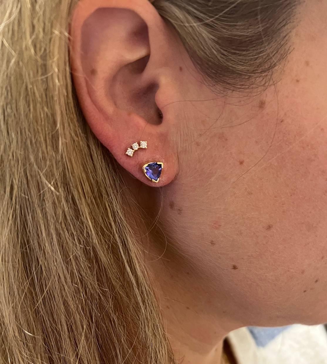 Trillion Cut 14 Karat Yellow Gold Tanzanite Trillion Shaped Stud Earrings For Sale