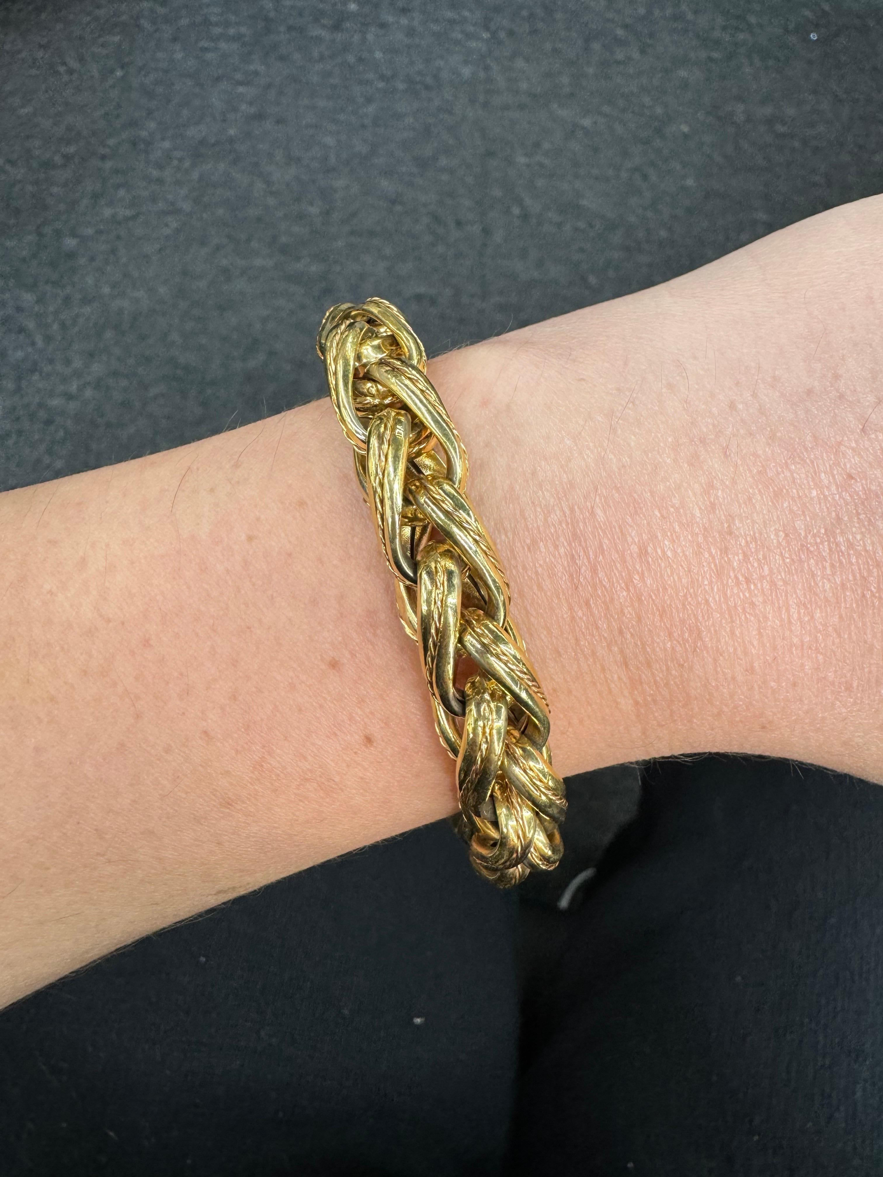 Bracelet à maillons en or jaune 14 carats en forme de larme 20,4 grammes, fabriqué en Italie Pour femmes en vente