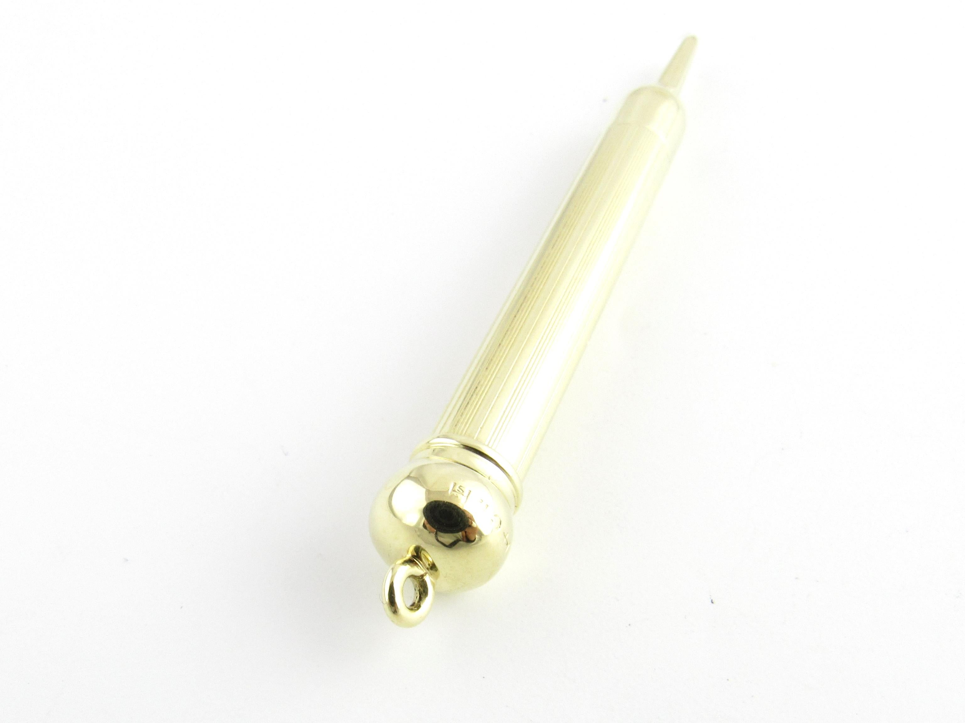 Women's or Men's 14 Karat Yellow Gold Telescopic Pencil For Sale