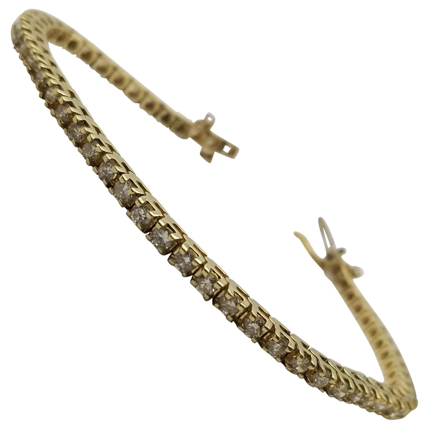 12 Carat Round Brilliant Cut Natural Diamonds Set in a 14 Karat Gold