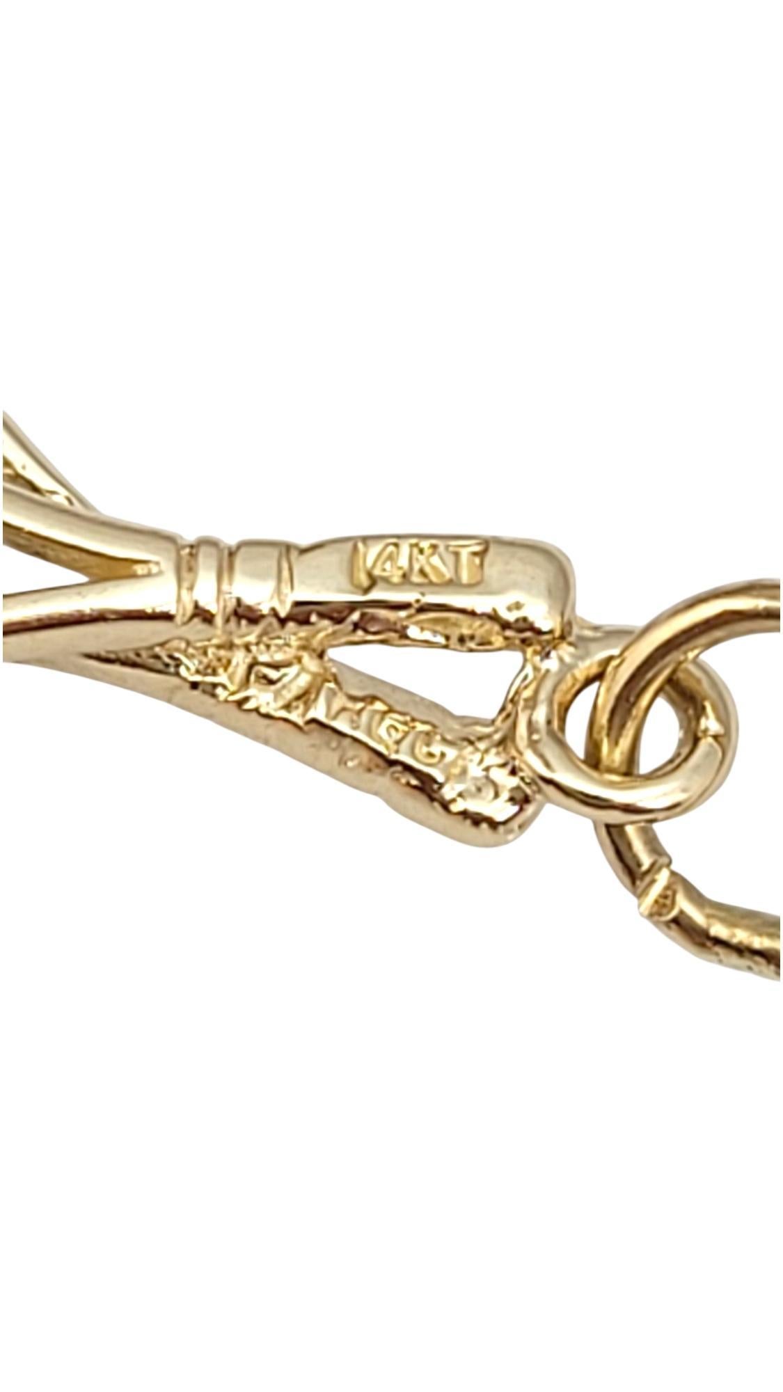 14 Karat Yellow Gold Tennis Racket Charm #21635 im Zustand „Gut“ im Angebot in Washington Depot, CT