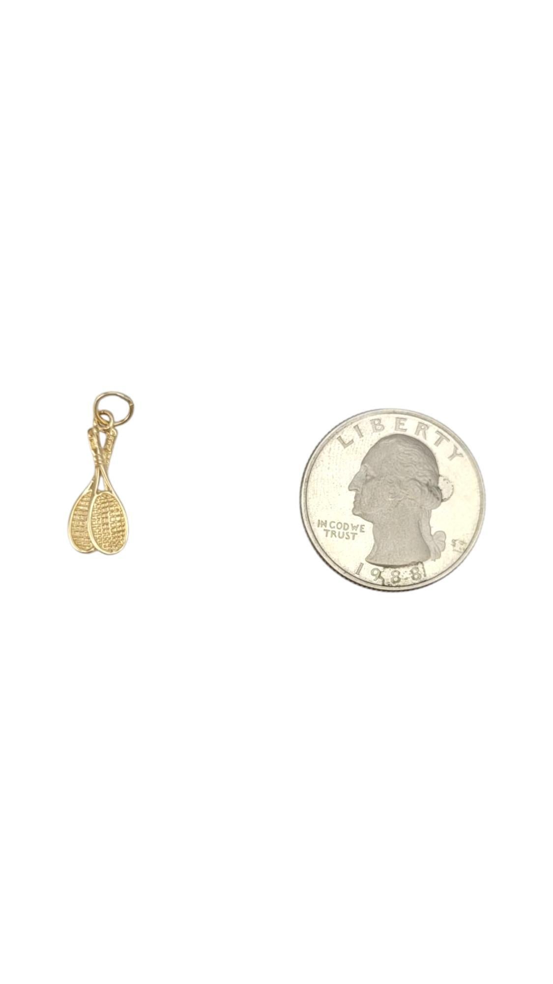 14 Karat Yellow Gold Tennis Racket Charm #21635 Damen im Angebot