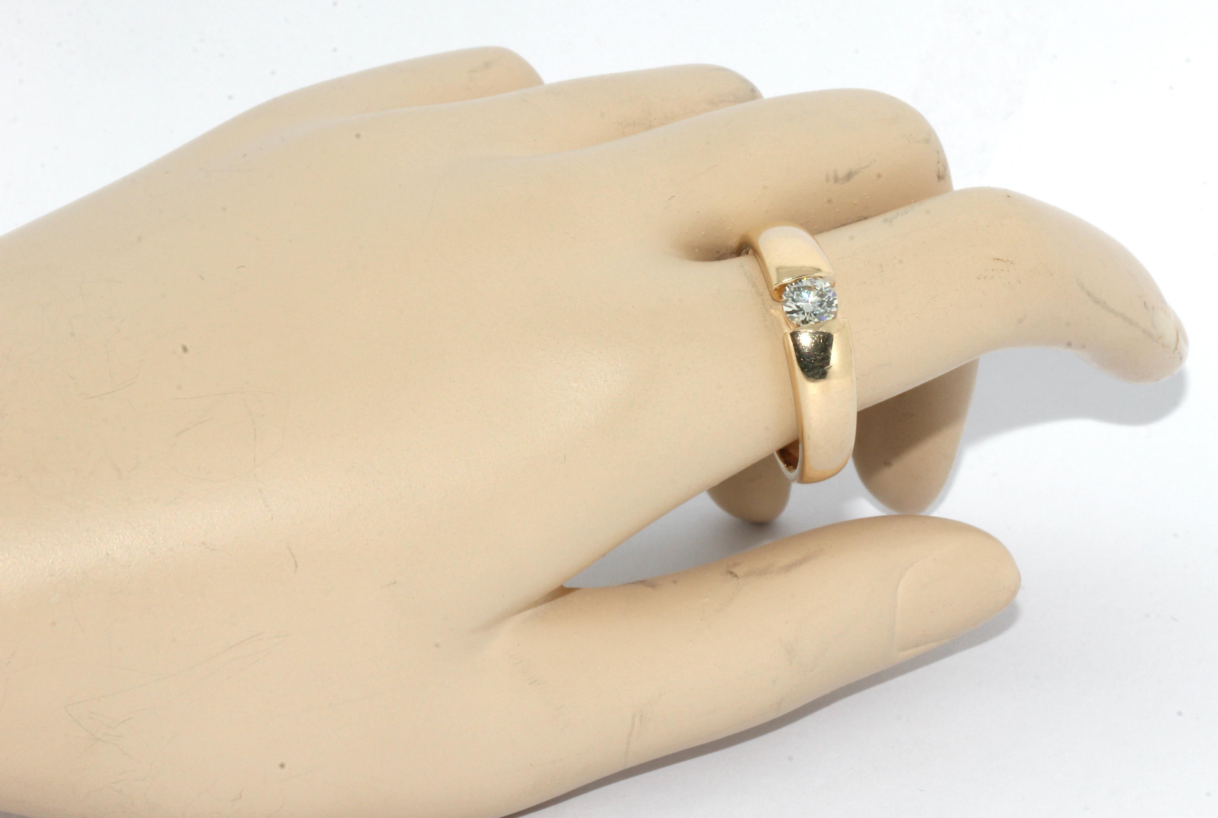 Modern 14 Karat Yellow Gold Tension Ring Set with 0.415 Carat White Diamond For Sale