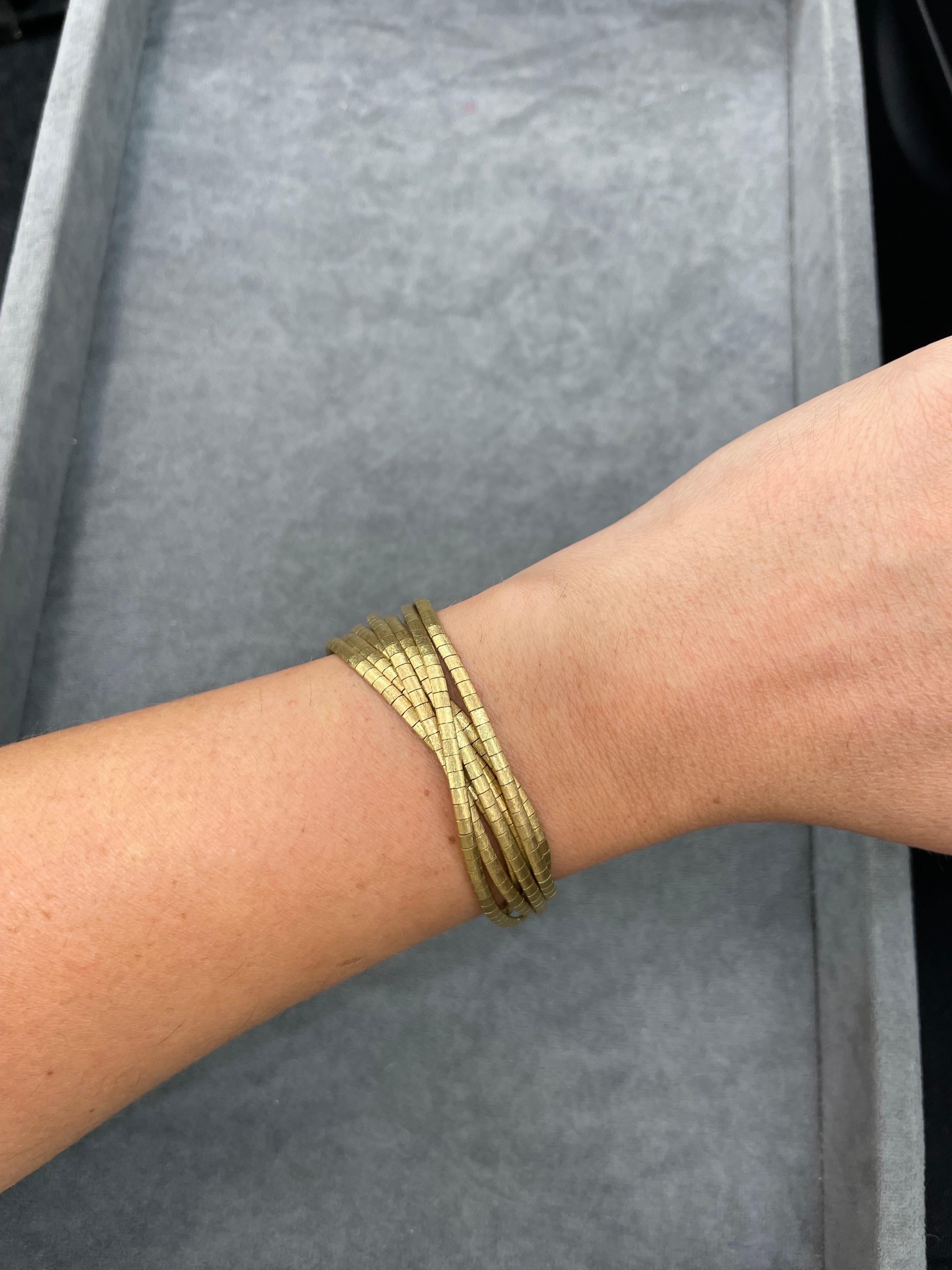 Contemporary 14 Karat Yellow Gold Textured 7 Row Multi Strand Bracelet 49.8 Grams For Sale
