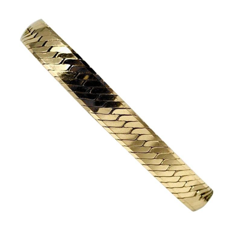 14 Karat Yellow Gold Thick Herringbone Link Bracelet
