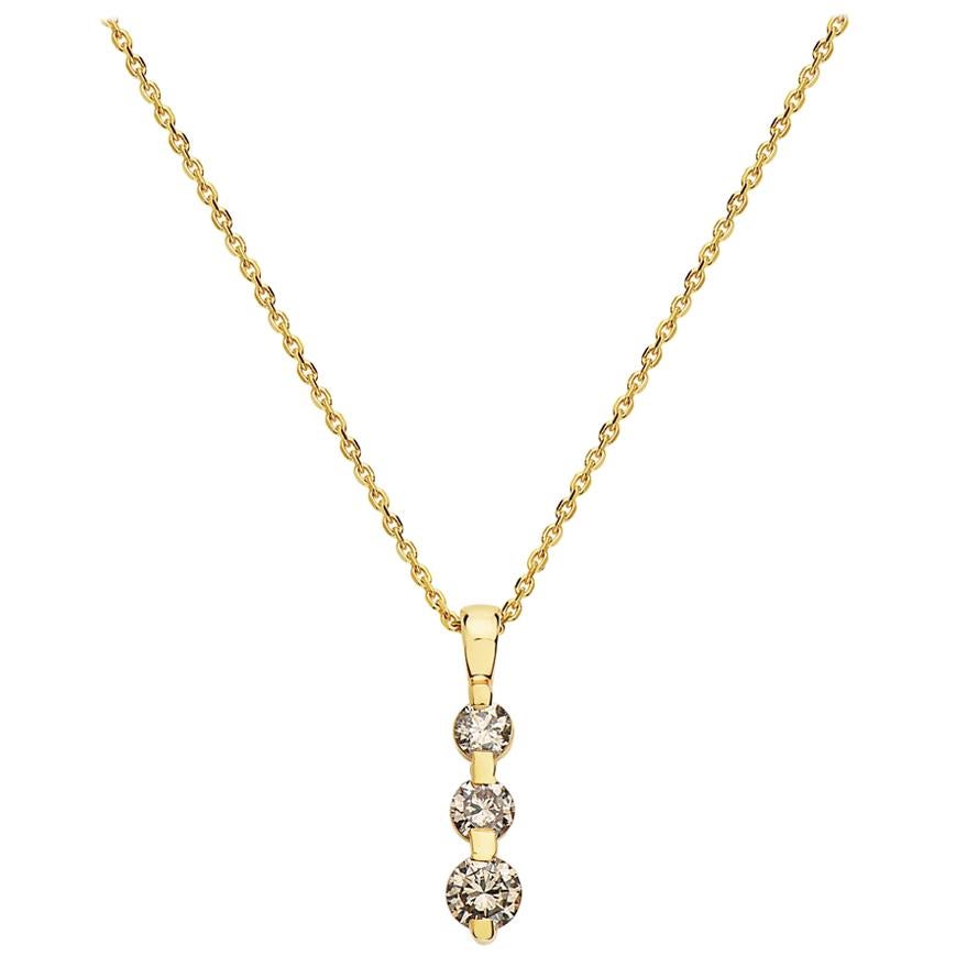 14 Karat Yellow Gold Three-Stone Diamond Pendant Necklace For Sale