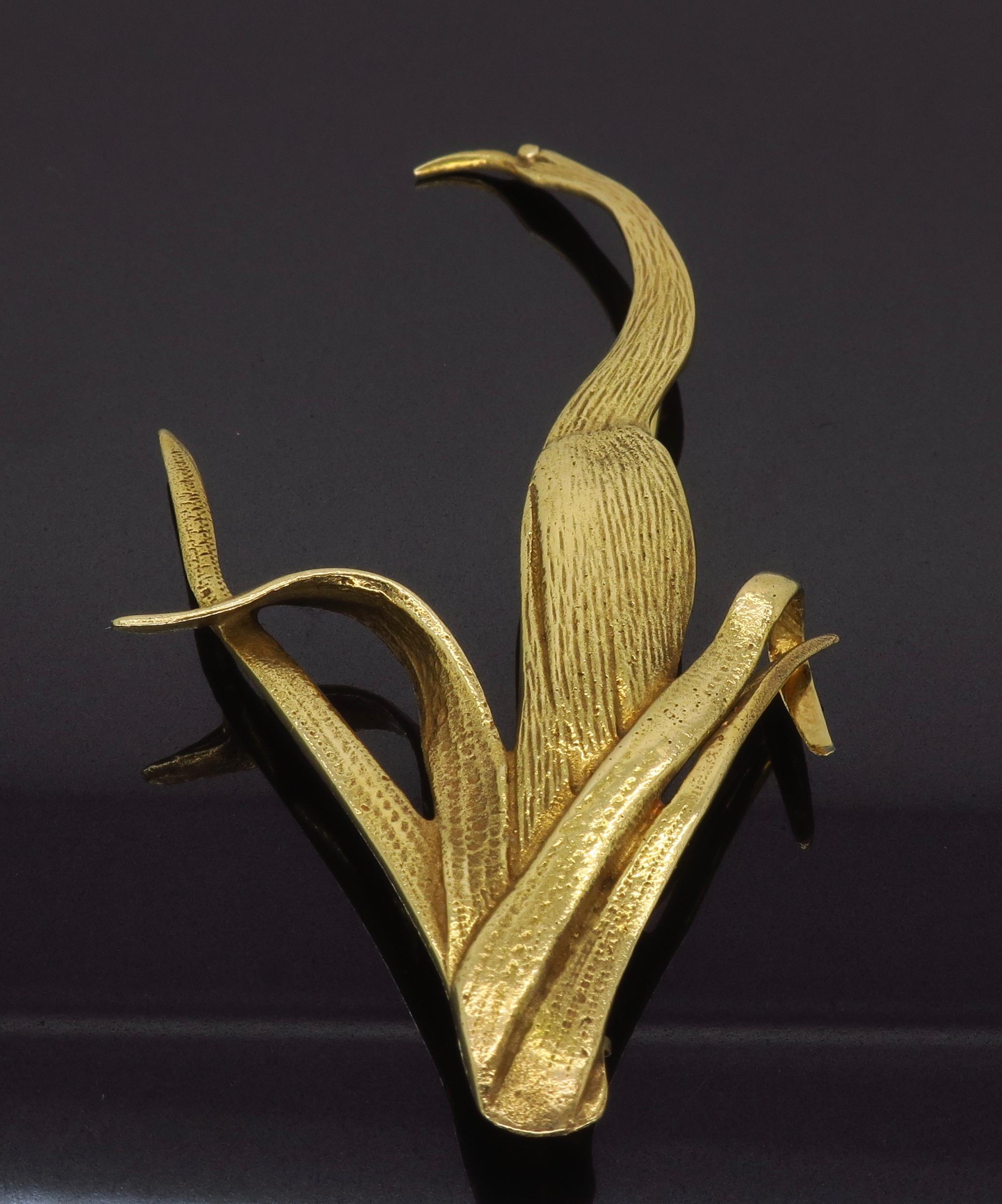 Women's or Men's 14 Karat Yellow Gold Tiffany & Co. Crane Brooch
