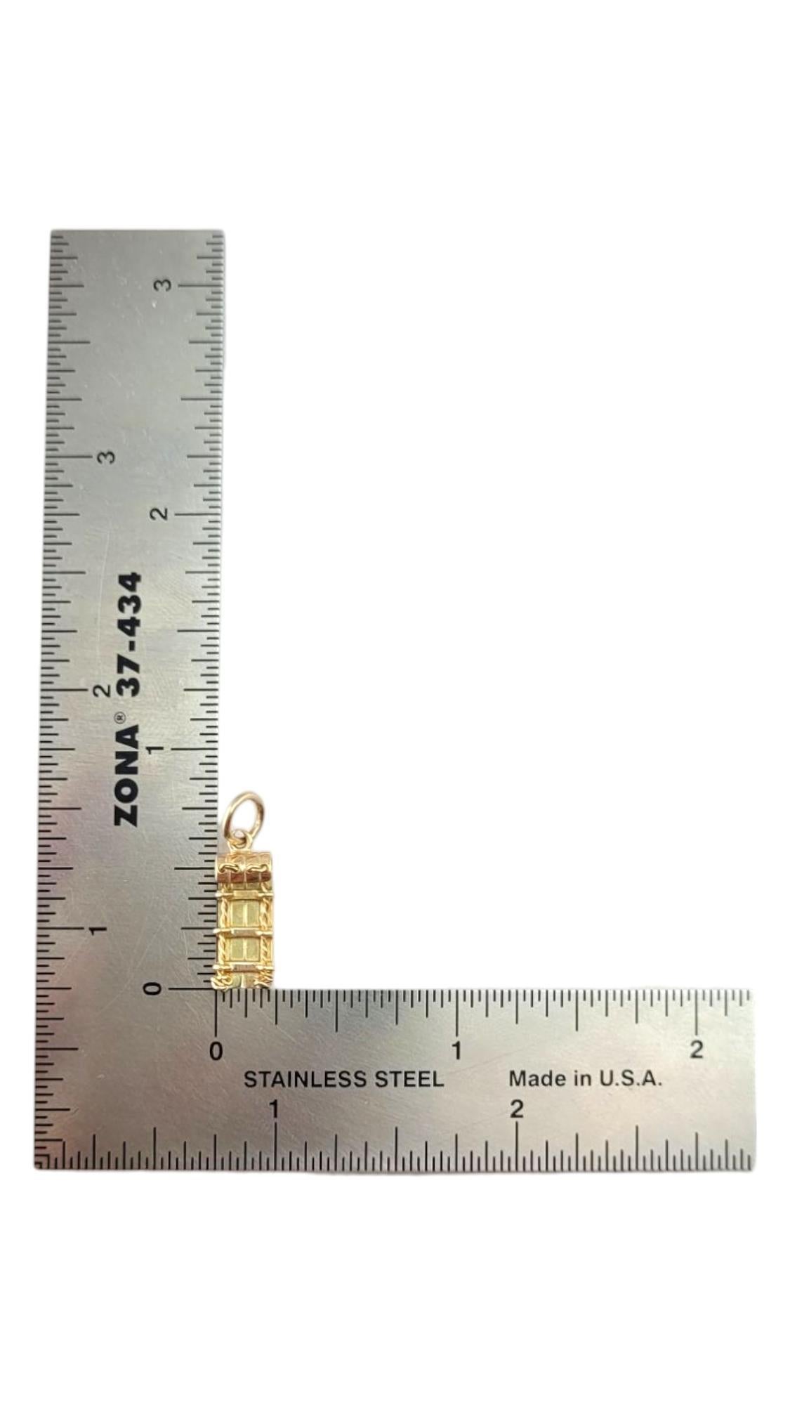 Charm a slitta in oro giallo 14 carati #21264 in vendita 5