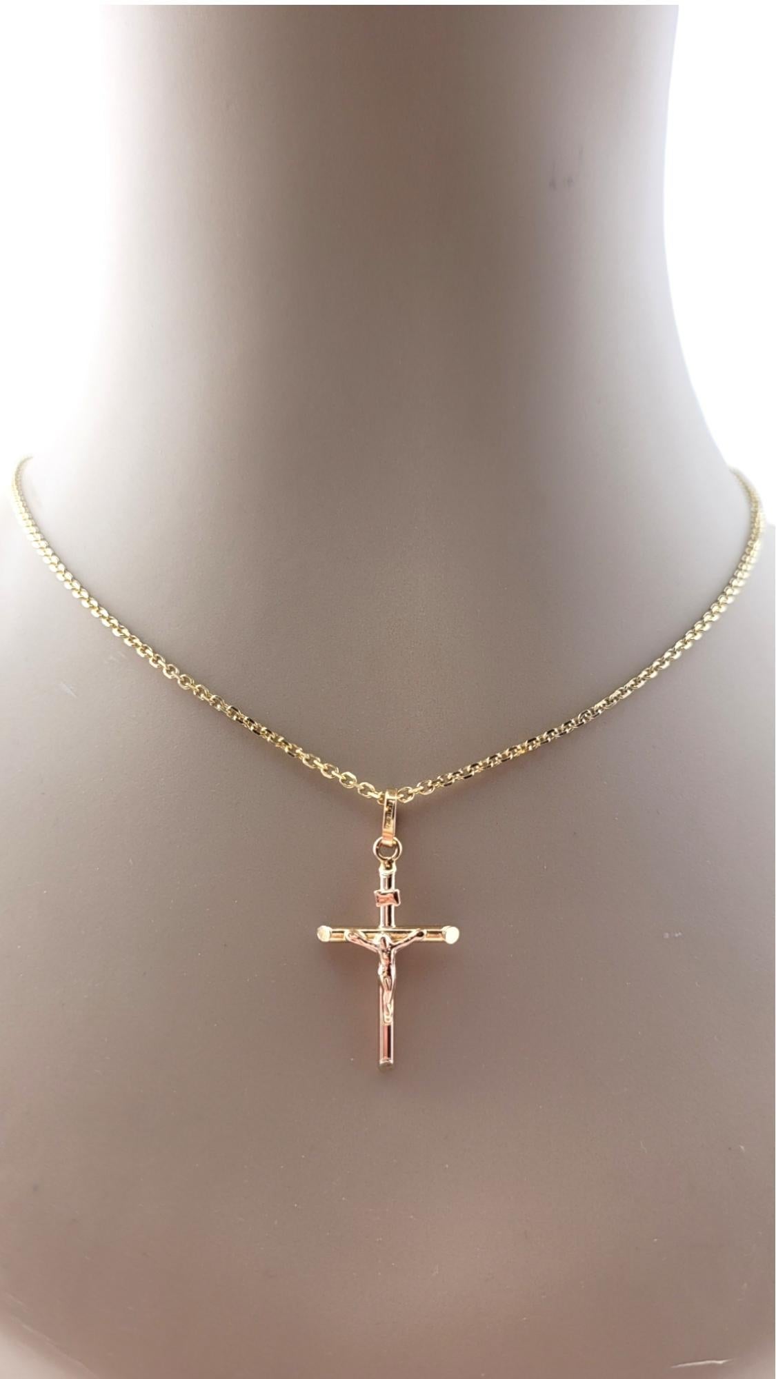Pendentif croix cure-dents en or jaune 14 carats #20905 en vente 6