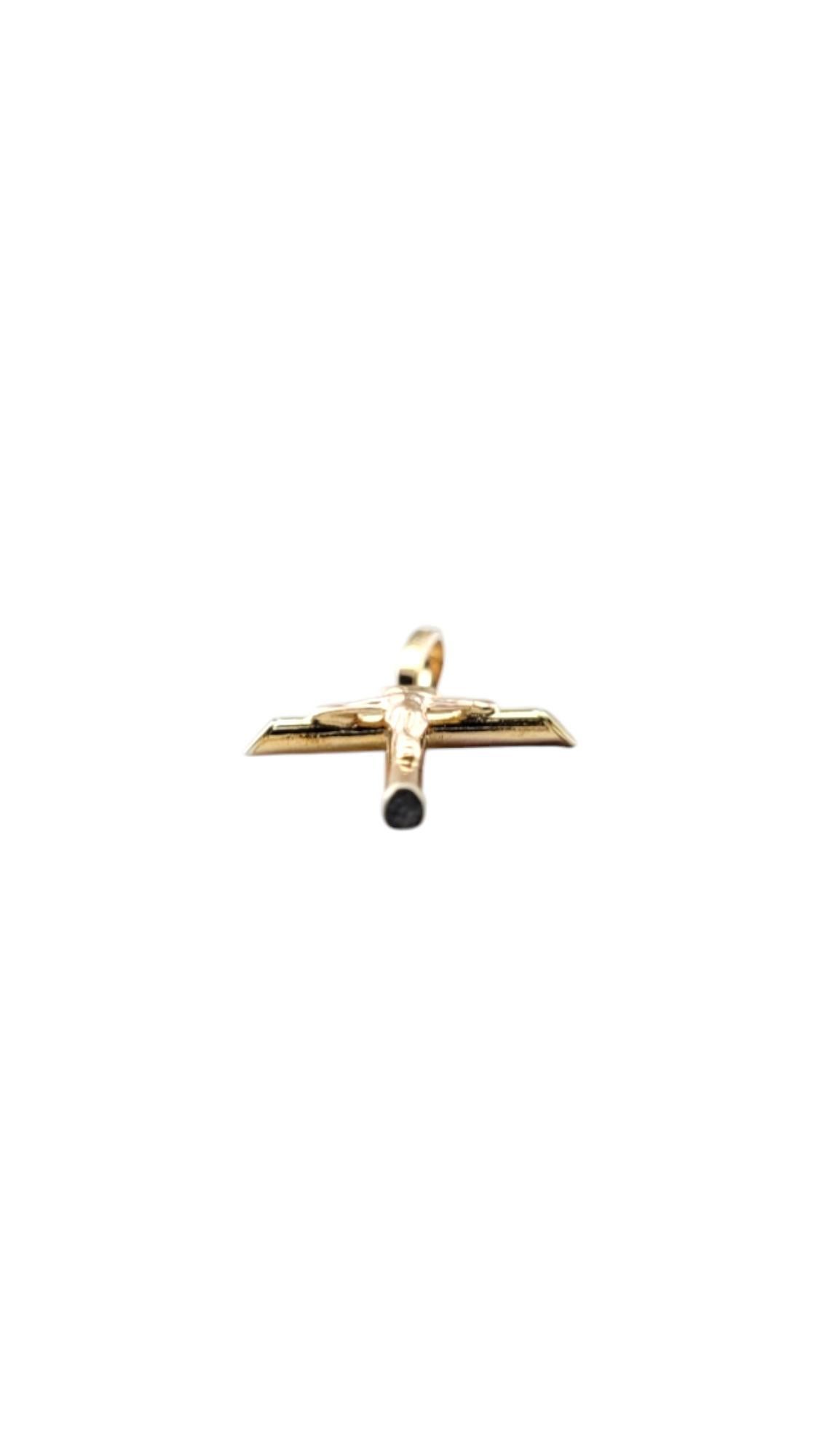 Pendentif croix cure-dents en or jaune 14 carats #20905 Pour femmes en vente