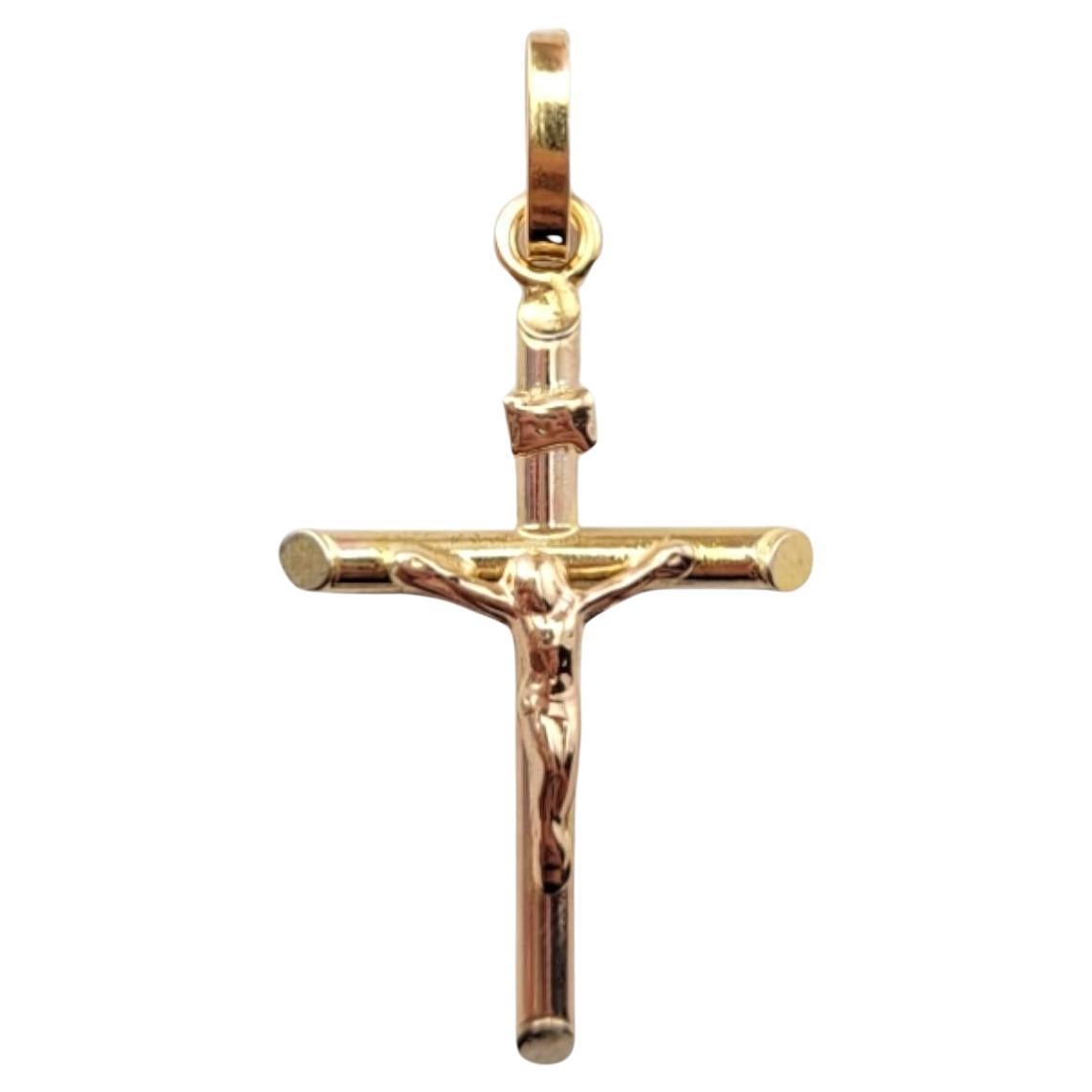 14 Karat Yellow Gold Toothpick Crucifix Pendant #20905
