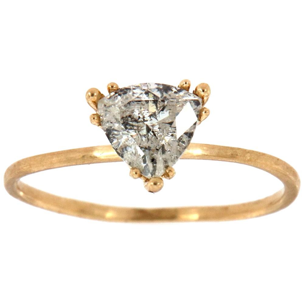Bague en or jaune 14 carats à trois anneaux en diamants sel et poivre « Center -0.74 carat »