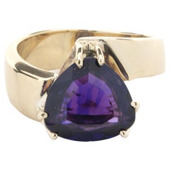 14 Karat Yellow Gold Trillion Cut Amethyst Ring