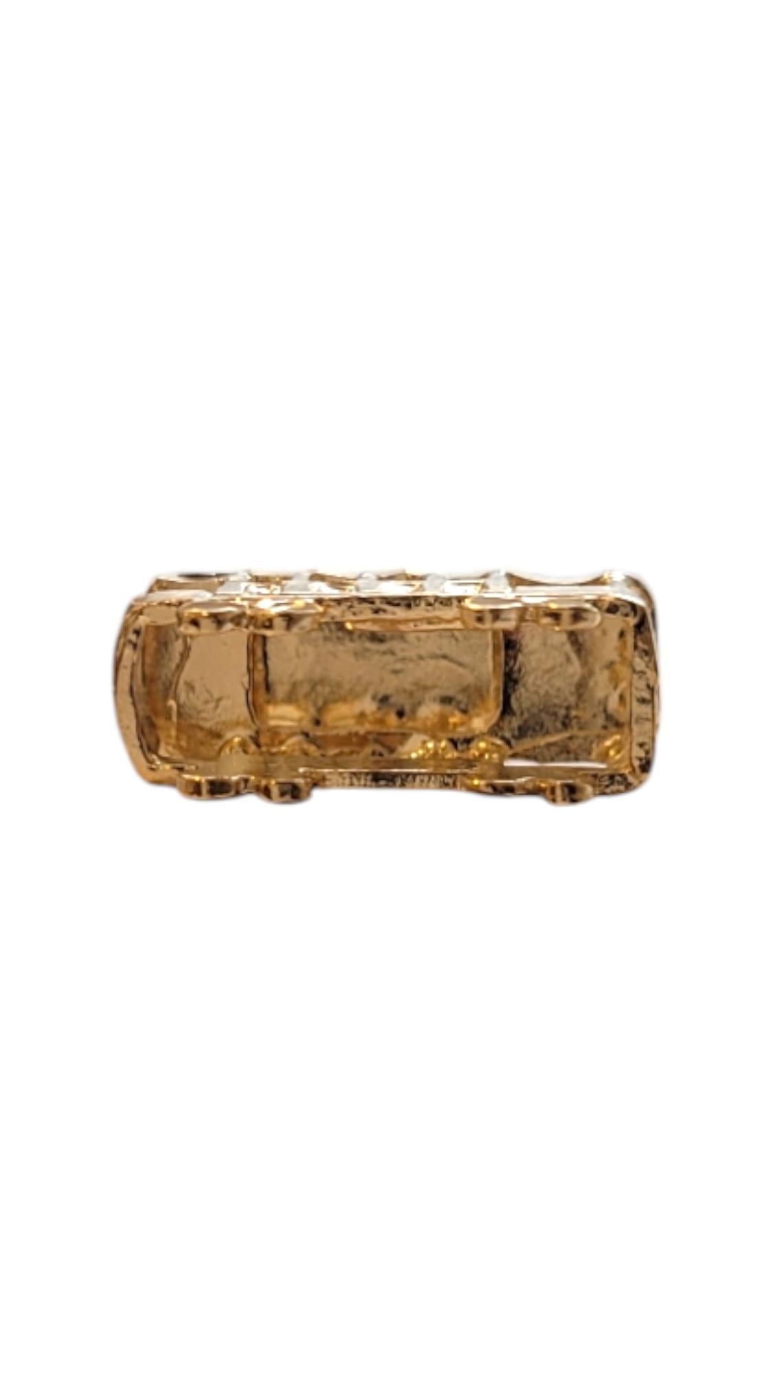 Breloque Trolly en or jaune 14 carats #20019 Pour femmes en vente