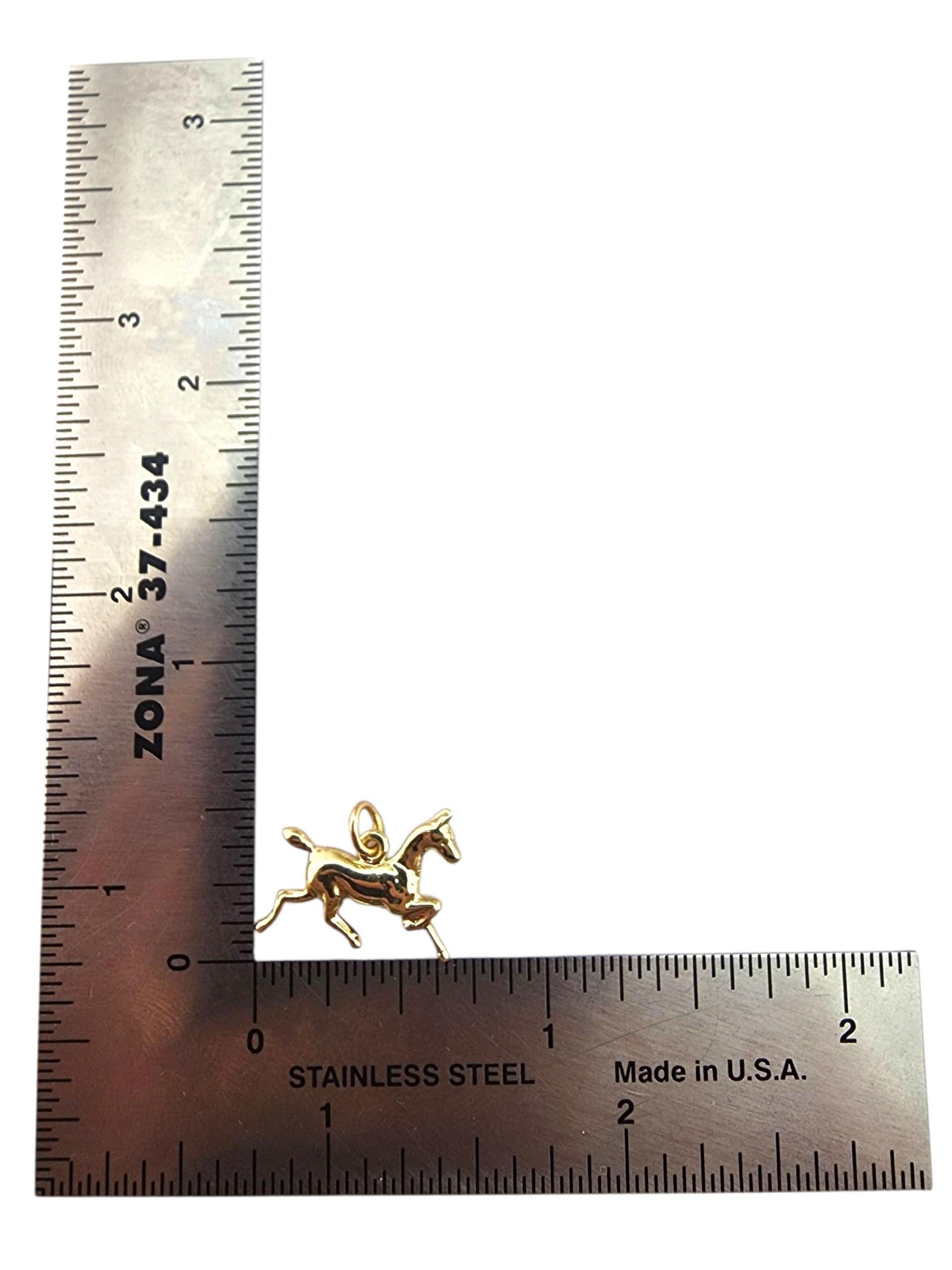 Charm en or jaune 14 carats pour cheval de trot #23272 en vente 3