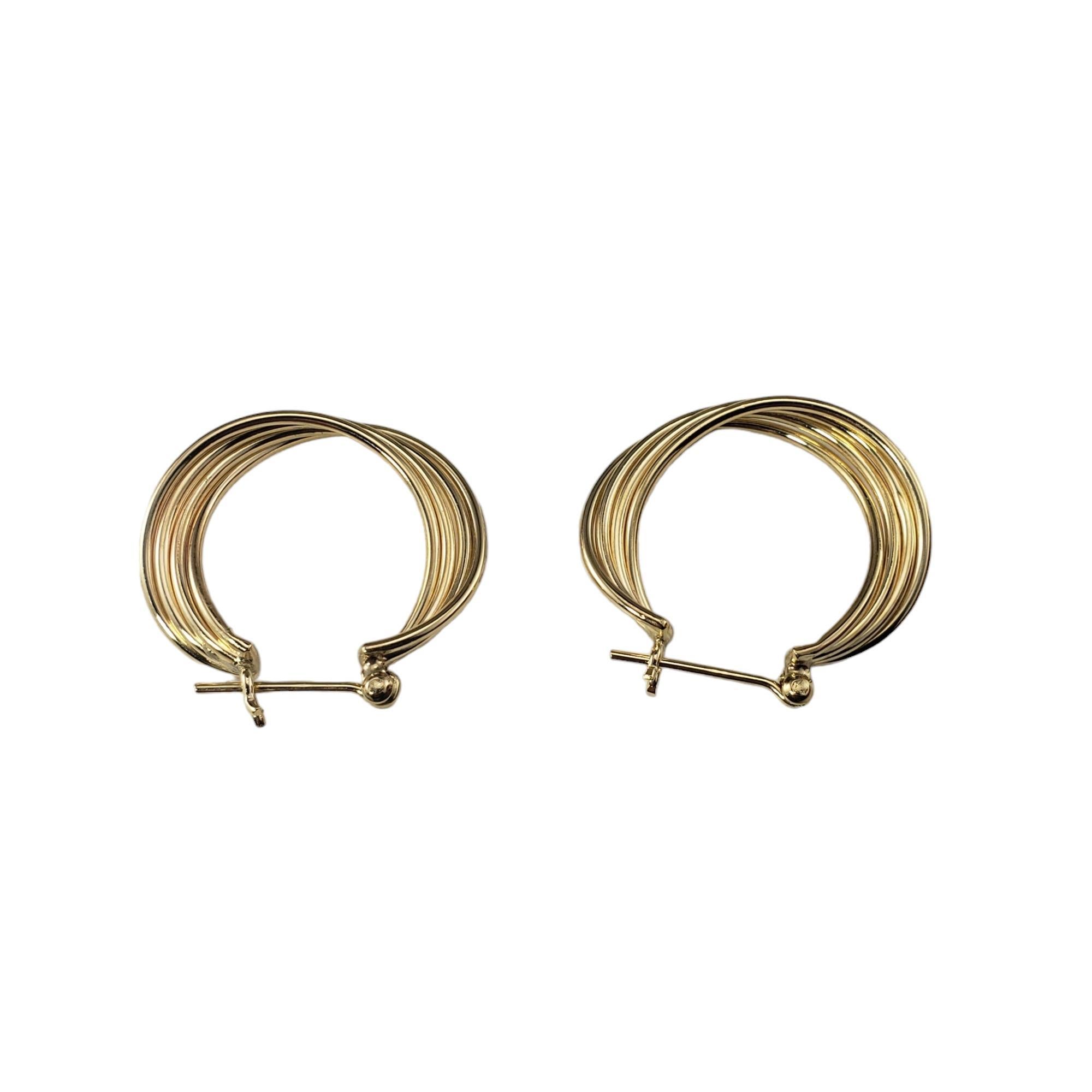 14 Karat Yellow Gold Twist Hoop Earrings #17036 In Good Condition For Sale In Washington Depot, CT