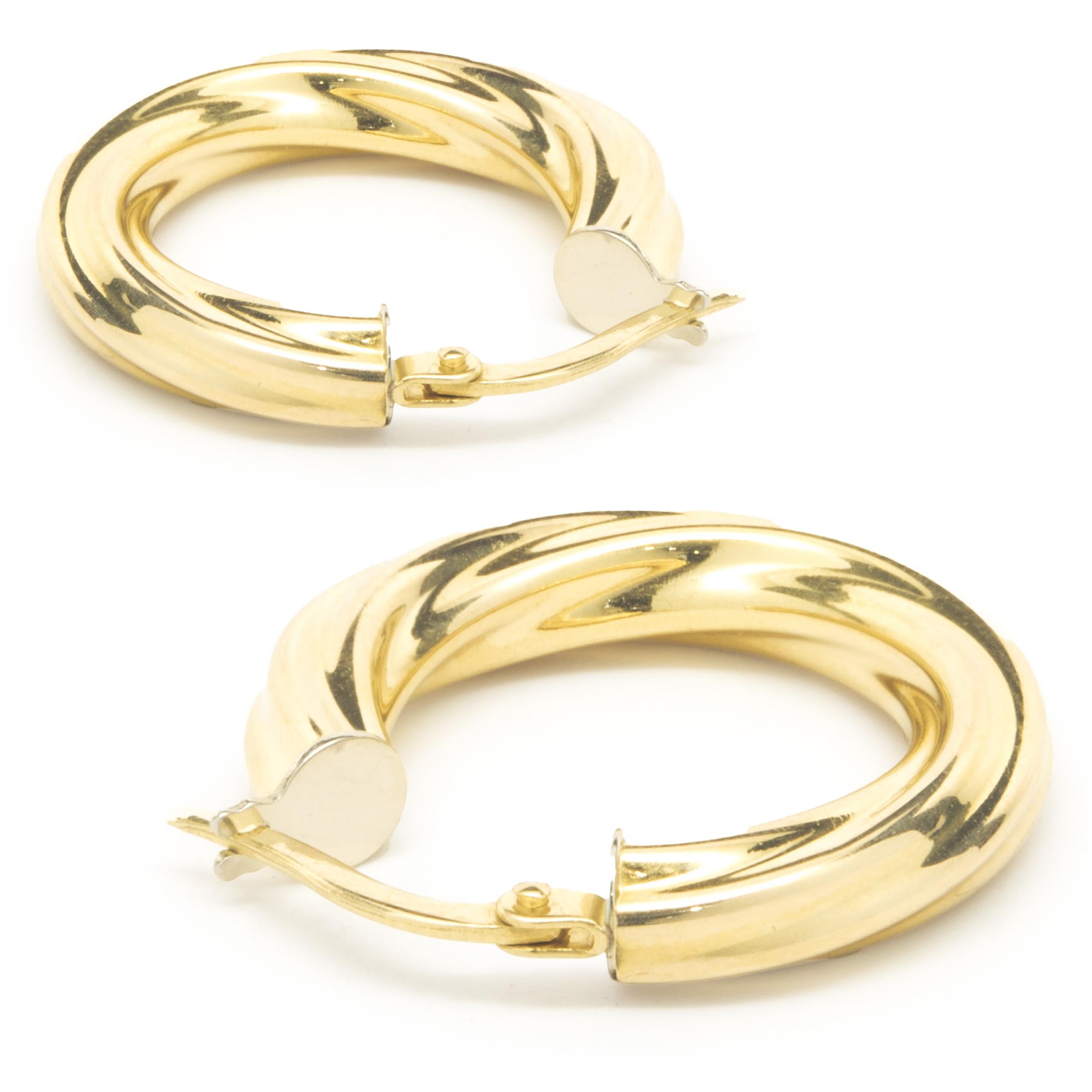 14 Karat Gelbgold Ohrringe mit Drehverschluss Damen