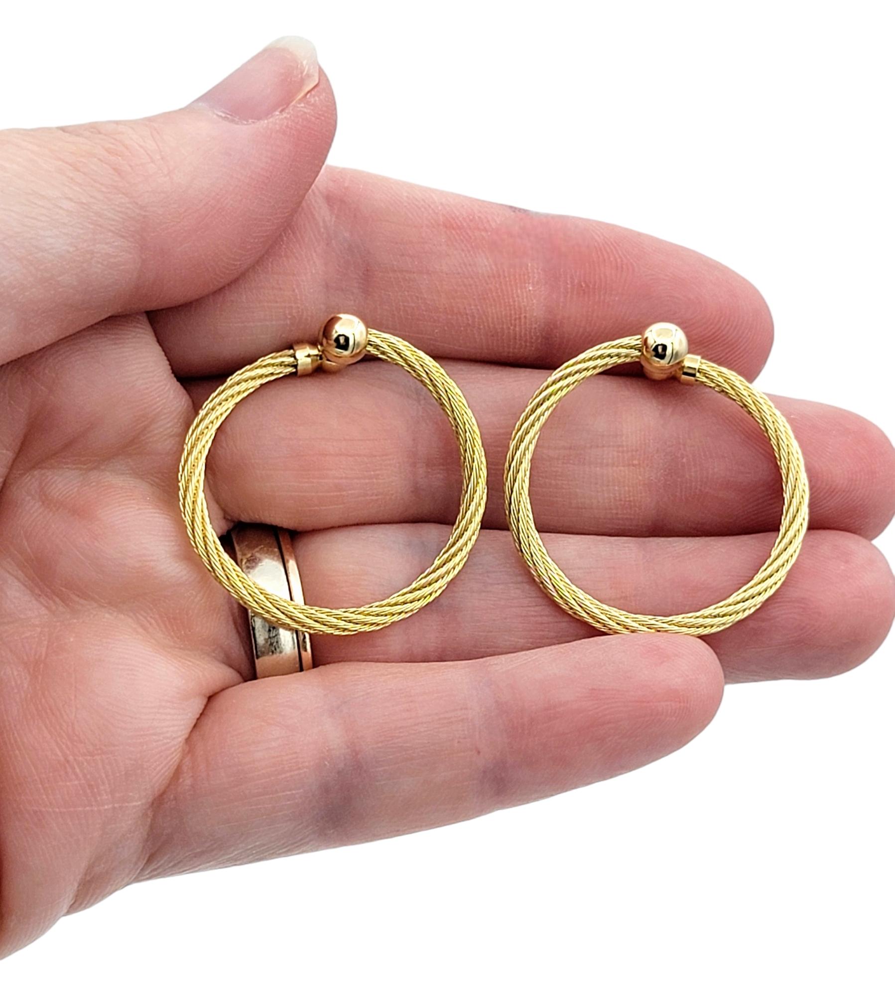 14 Karat Yellow Gold Twisted Cable Design Front Facing Hoop Pierced Earrings In Good Condition For Sale In Scottsdale, AZ