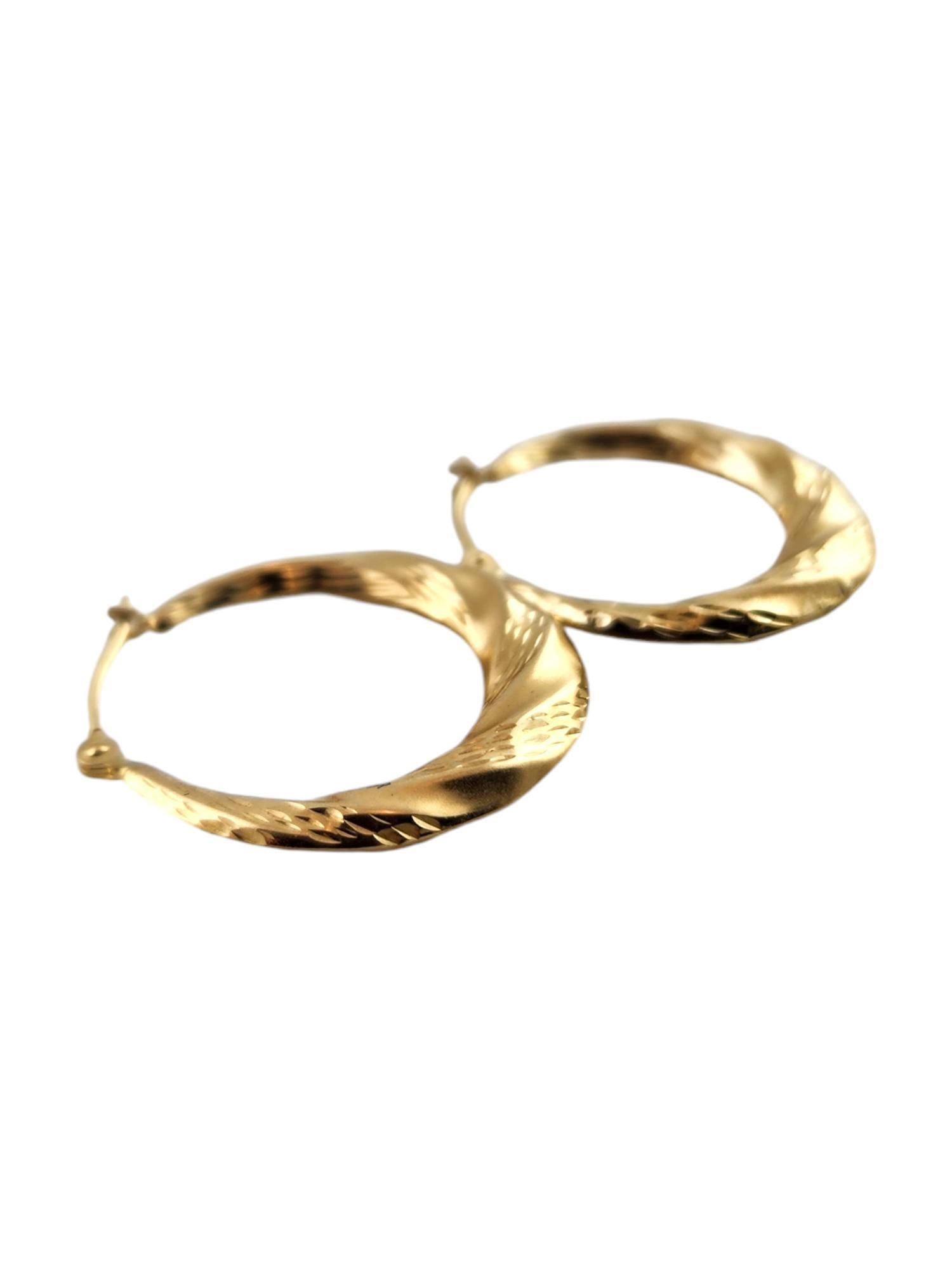 14 Karat Yellow Gold Twisted Hoop Earrings #19138 In Good Condition For Sale In Washington Depot, CT