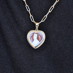14 Karat Yellow Gold Valentine Couple Agate Cameo Carving Diamond Pendant