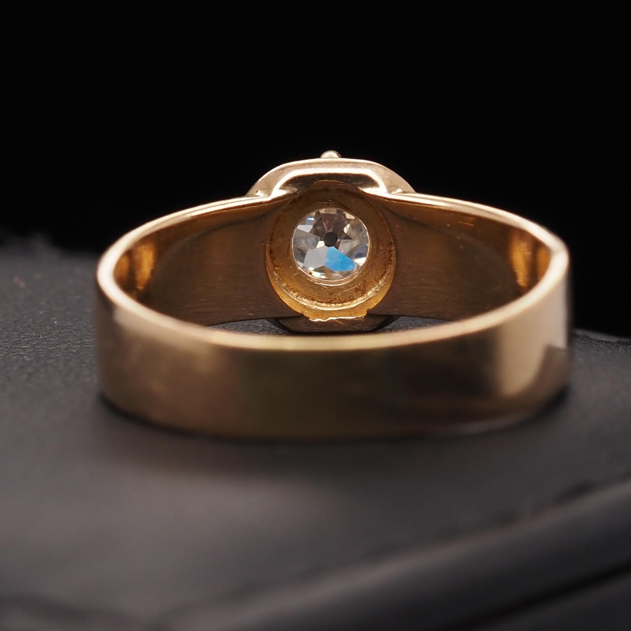 14 Karat Yellow Gold Victorian .55 Carat Old Miner Cut Diamond Engagement Ring In Good Condition For Sale In Atlanta, GA