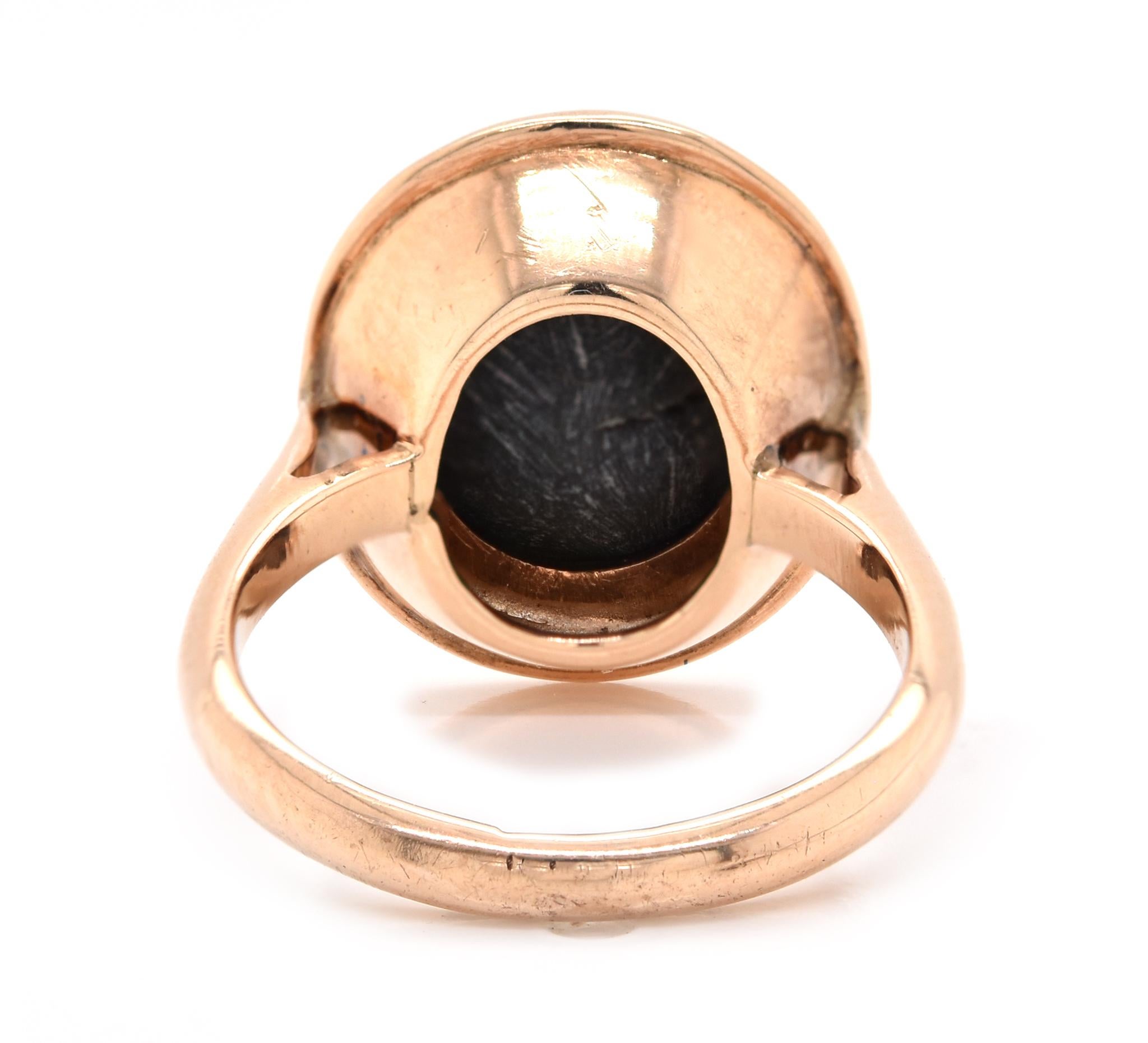 14 Karat Yellow Gold Vintage Black Star Sapphire Ring In Excellent Condition For Sale In Scottsdale, AZ