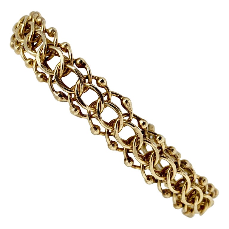 14 Karat Yellow Gold Vintage Circle Link Beaded Charm Bracelet For Sale