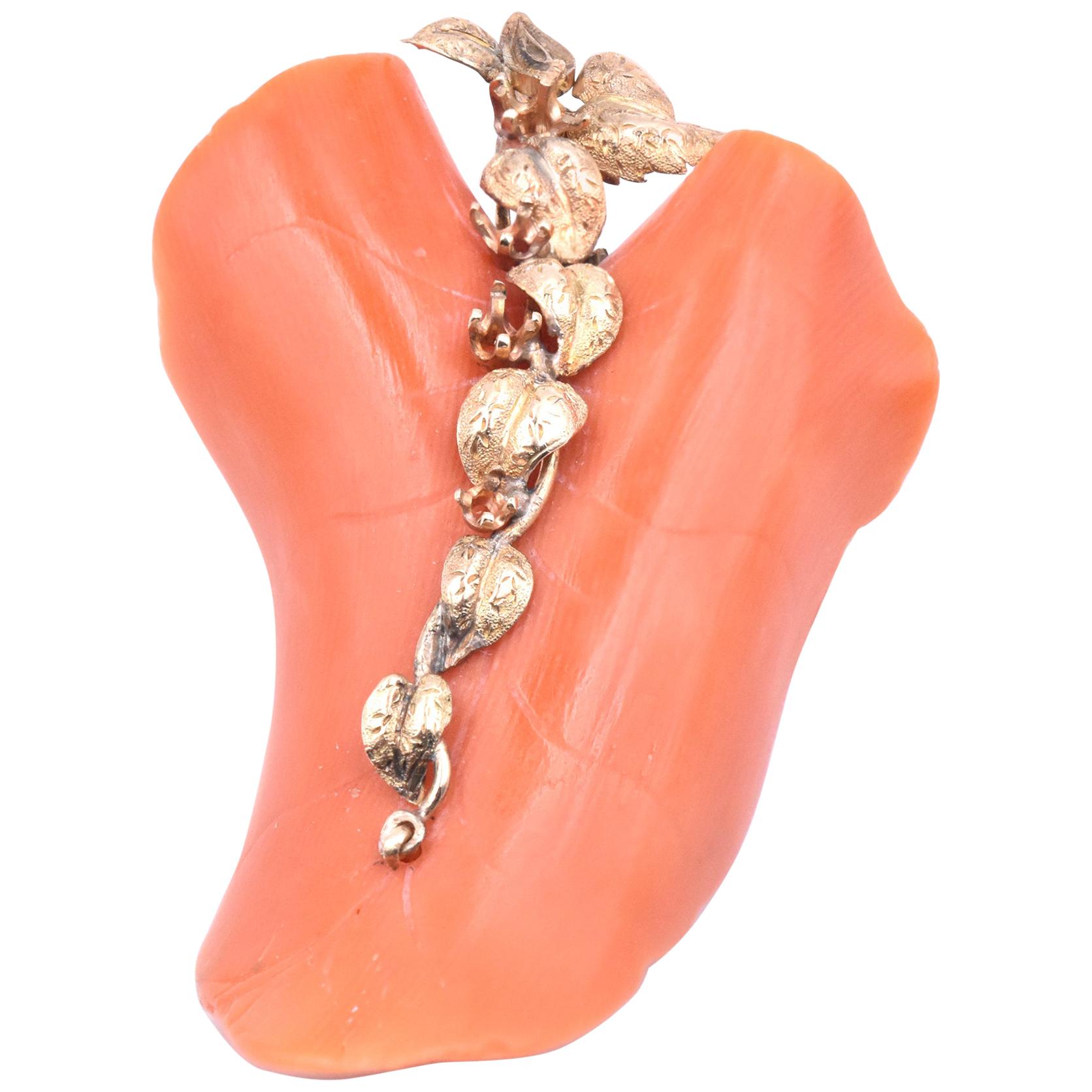 14 Karat Yellow Gold Vintage Coral Leaf Pin For Sale