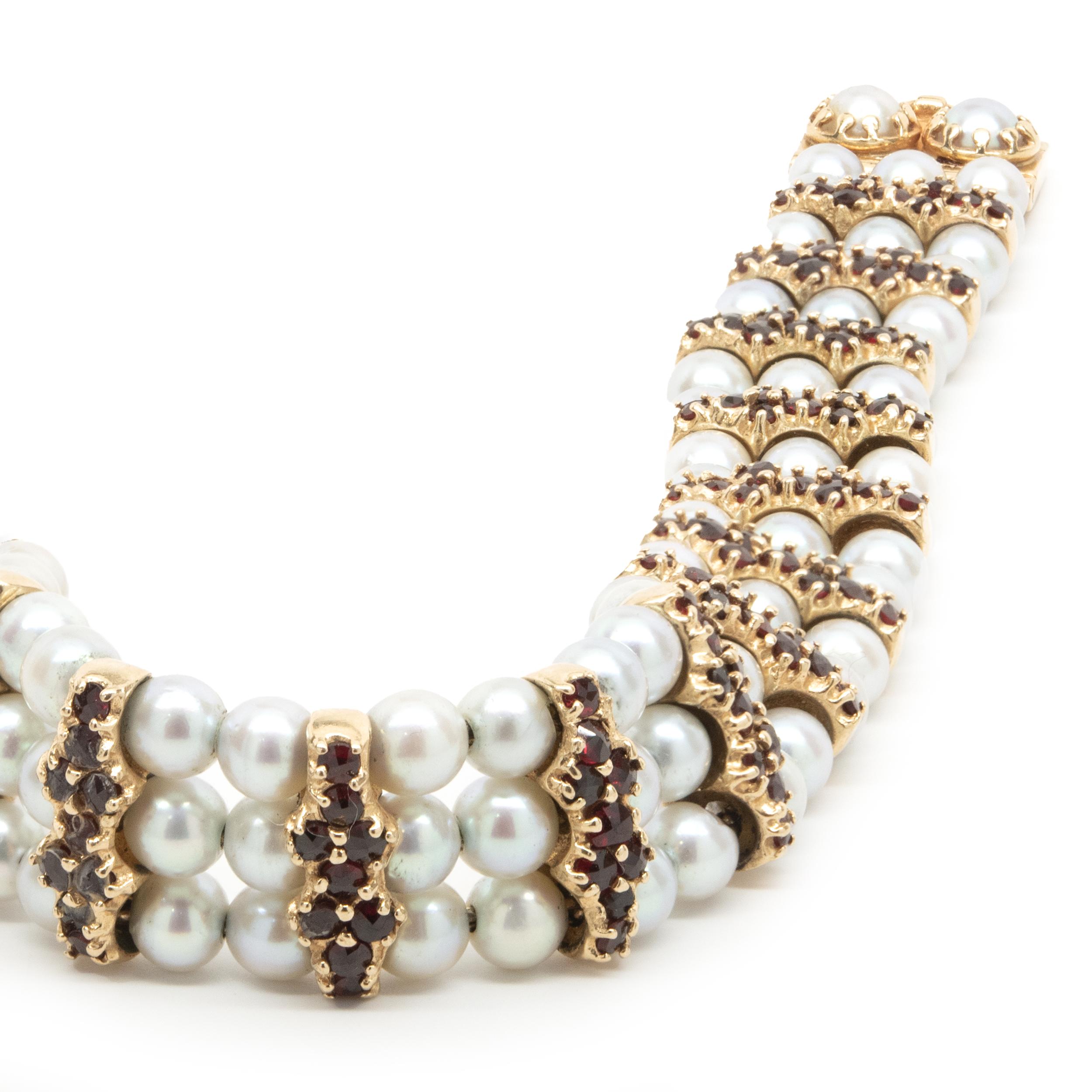 Round Cut 14 Karat Yellow Gold Vintage Cultured Pearl and Garnet Bracelet For Sale