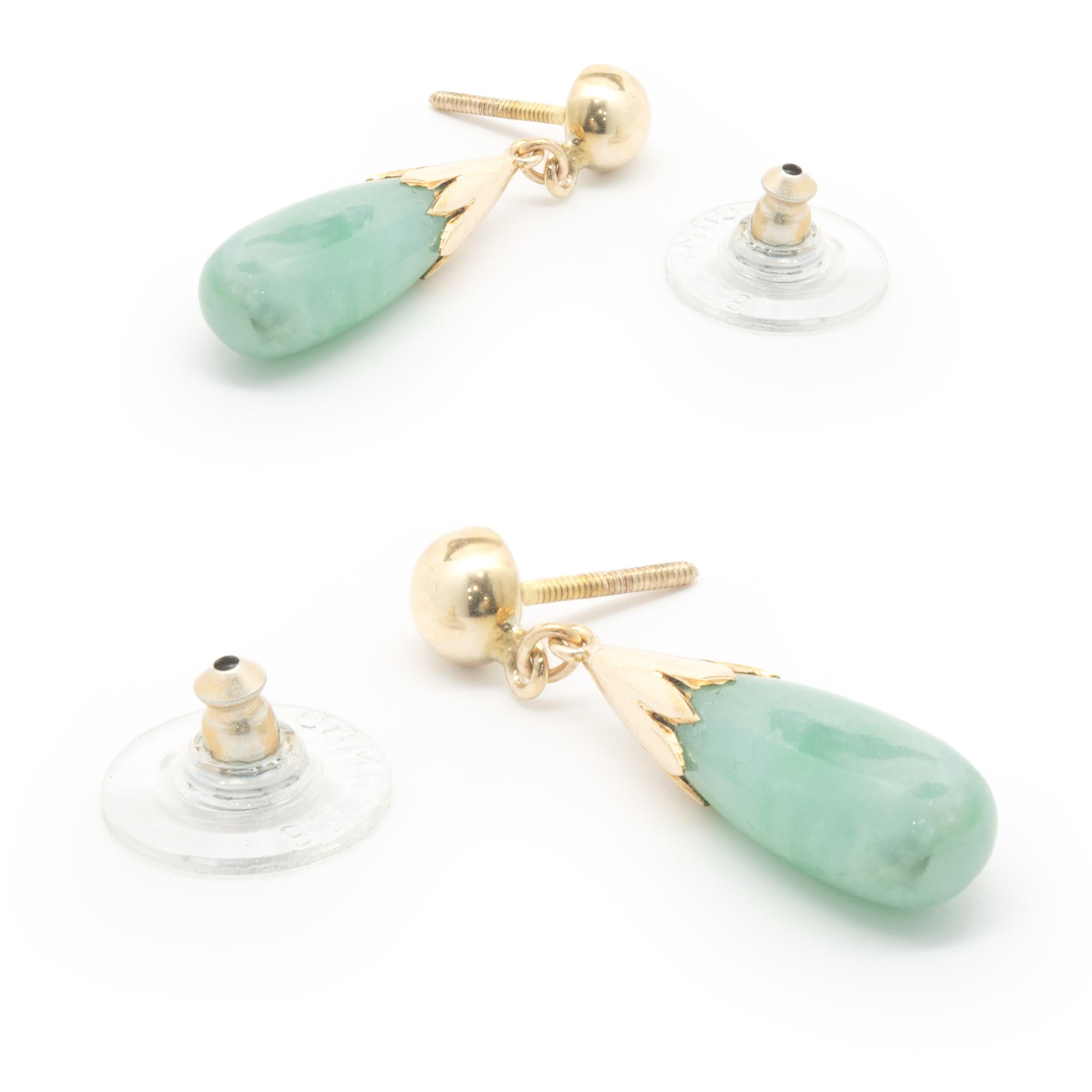 14 Karat Gelbgold Vintage-Jade-Tropfen-Ohrringe (Briolette)