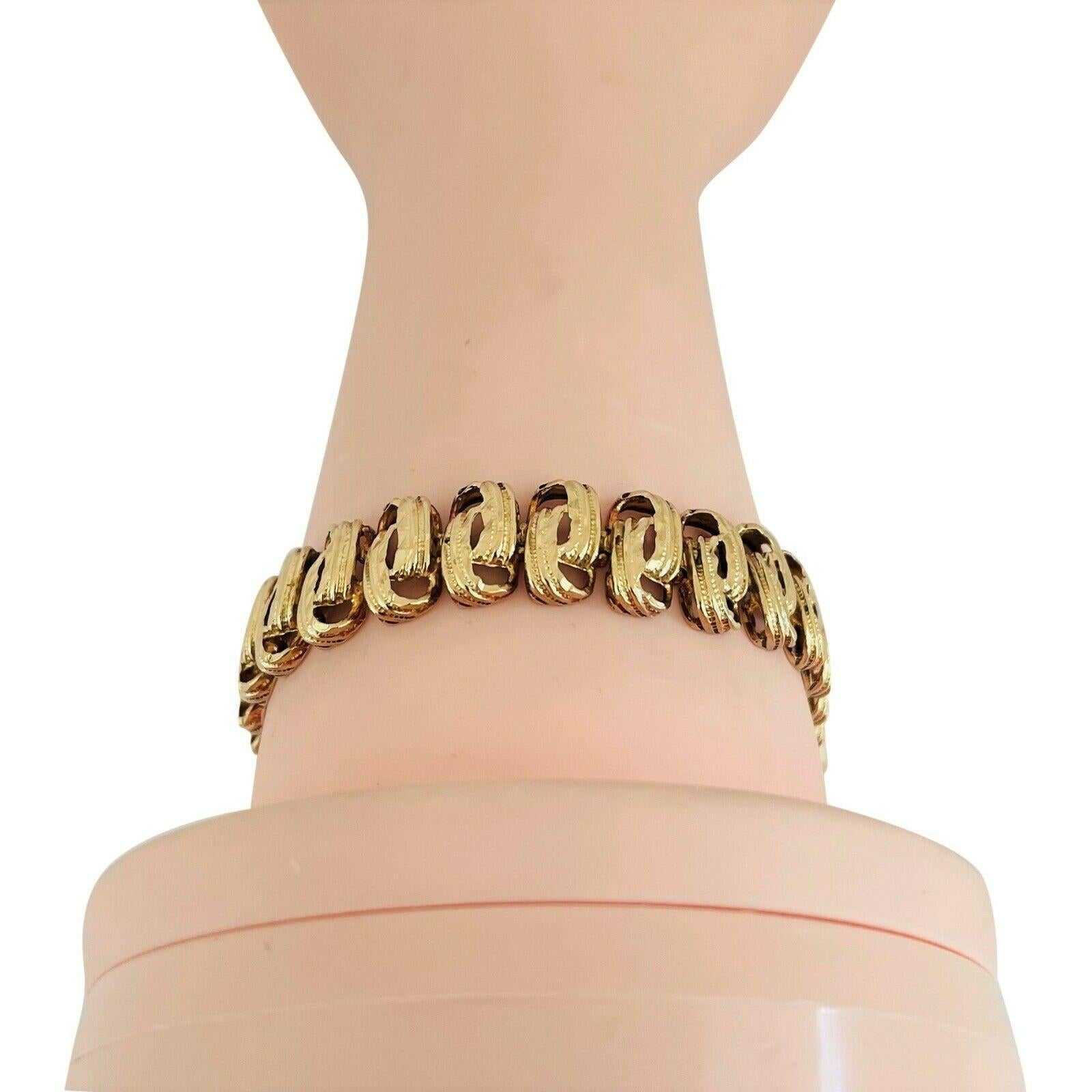 14 Karat Yellow Gold Vintage Ribbed Spiral Link Bracelet 2