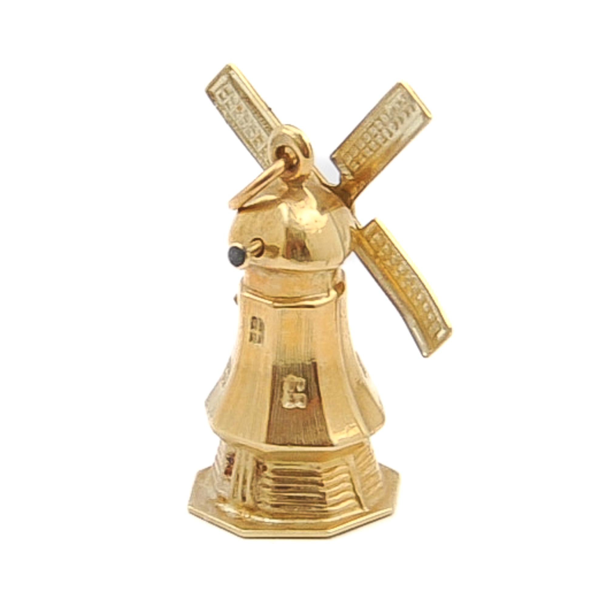 Dutch Windmill 14 Karat Yellow Gold Charm Pendant For Sale 2