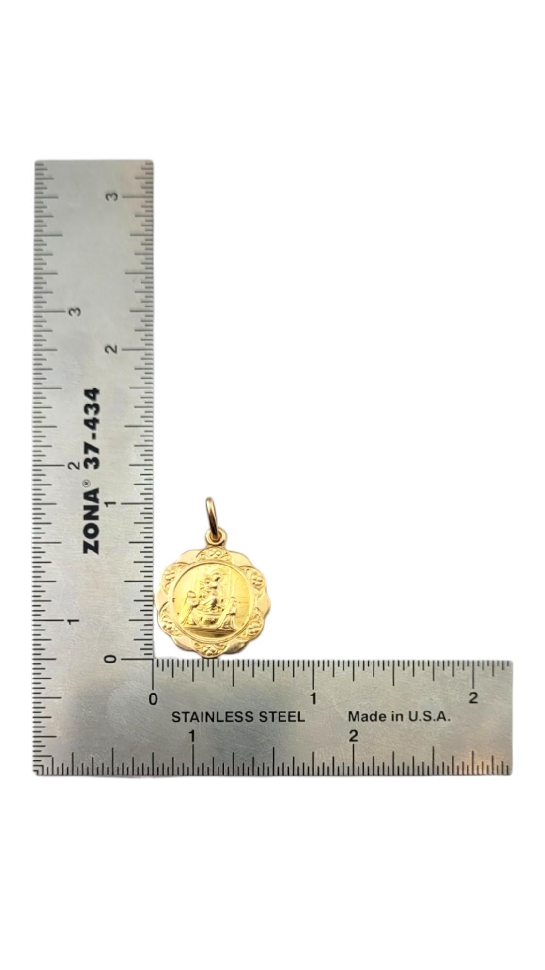 14 Karat Yellow Gold Virgin Mary and Baby Jesus Pendant #20858 4