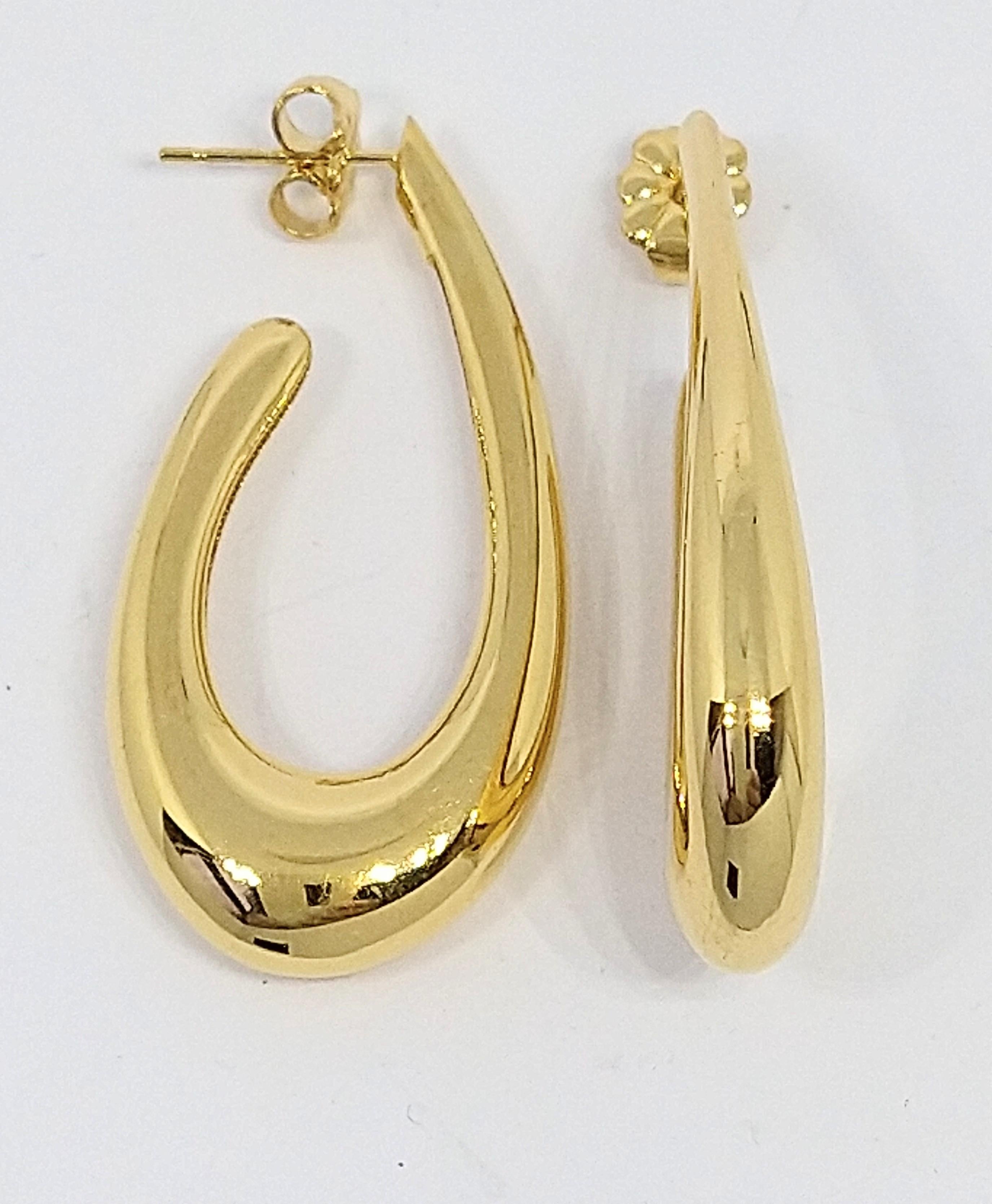 Boucles d'oreilles creuses en or jaune 14 carats avec larmes d'eau Neuf - En vente à New York, NY